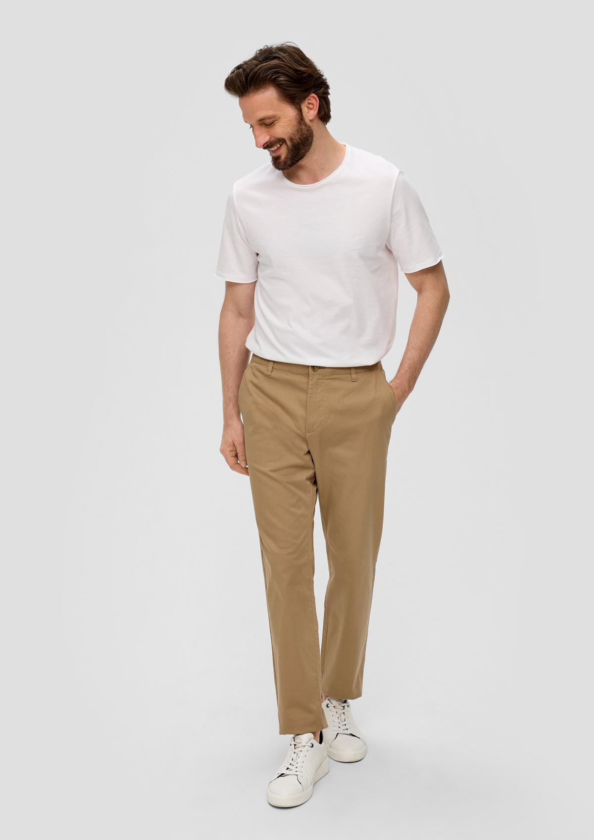 Regular: kalhoty chino ze strečové bavlny
