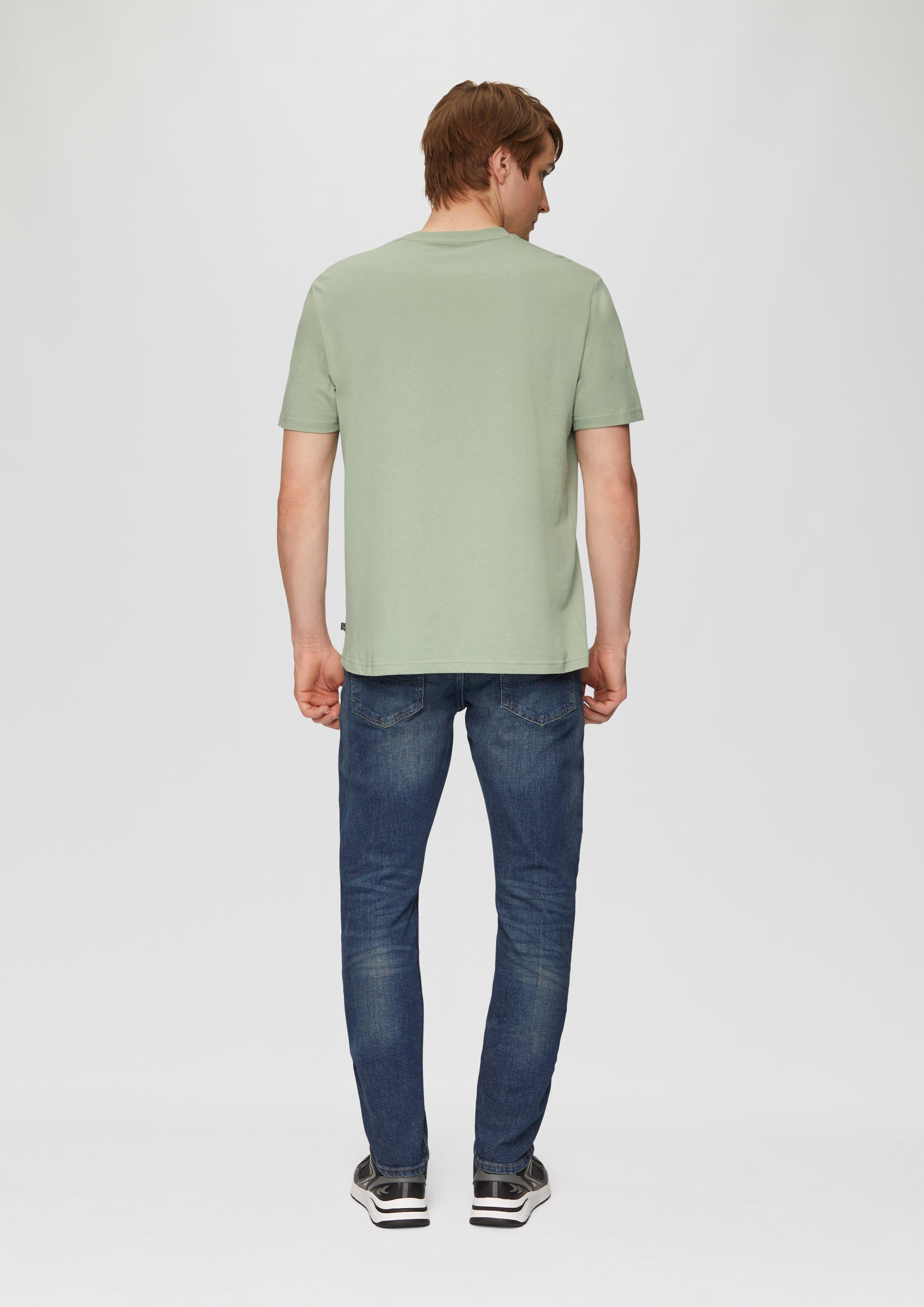 T-shirt in 7219, 0100, 6134, 9999, 5884, 7967, 5320 & 6245