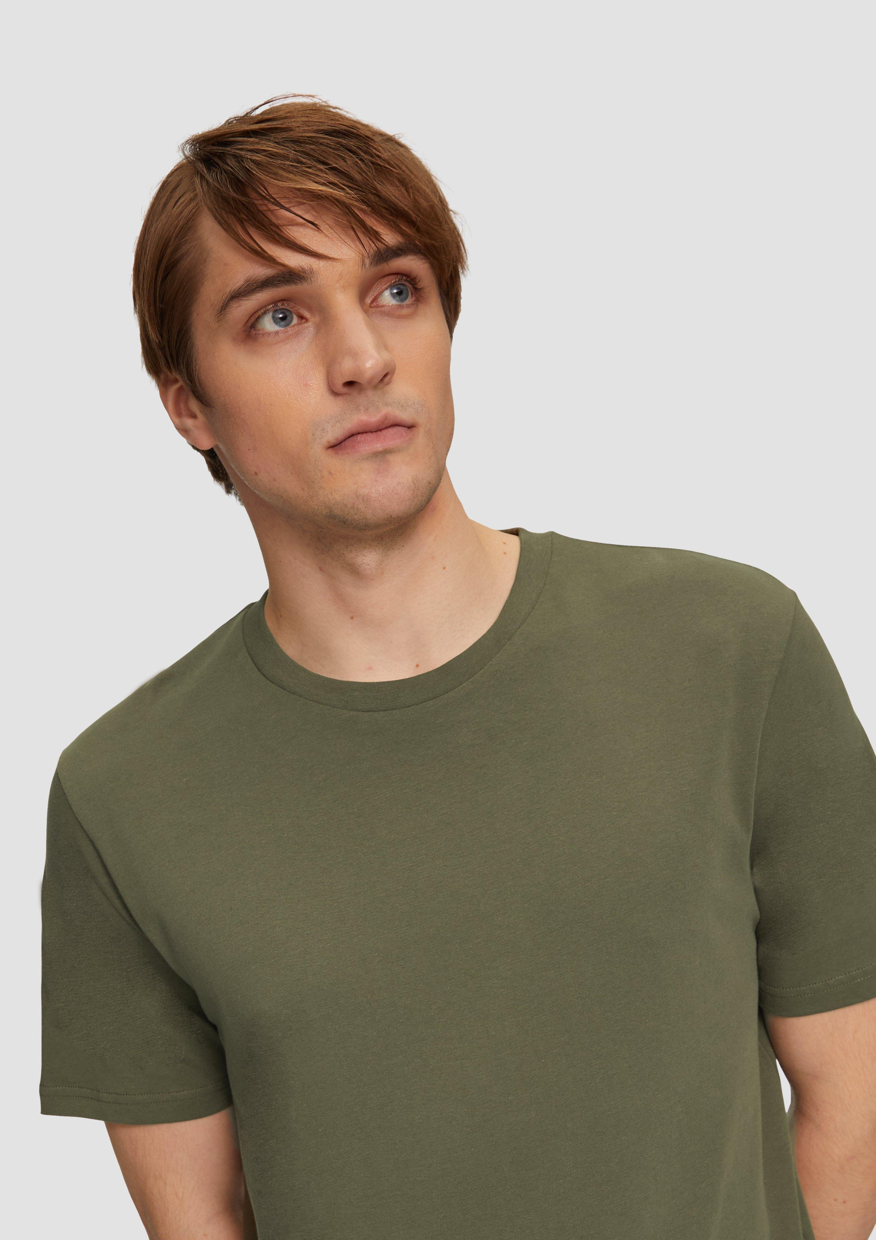 T-shirt in 7967, 0100, 6134, 9999, 5884, 7219, 5320 & 6245