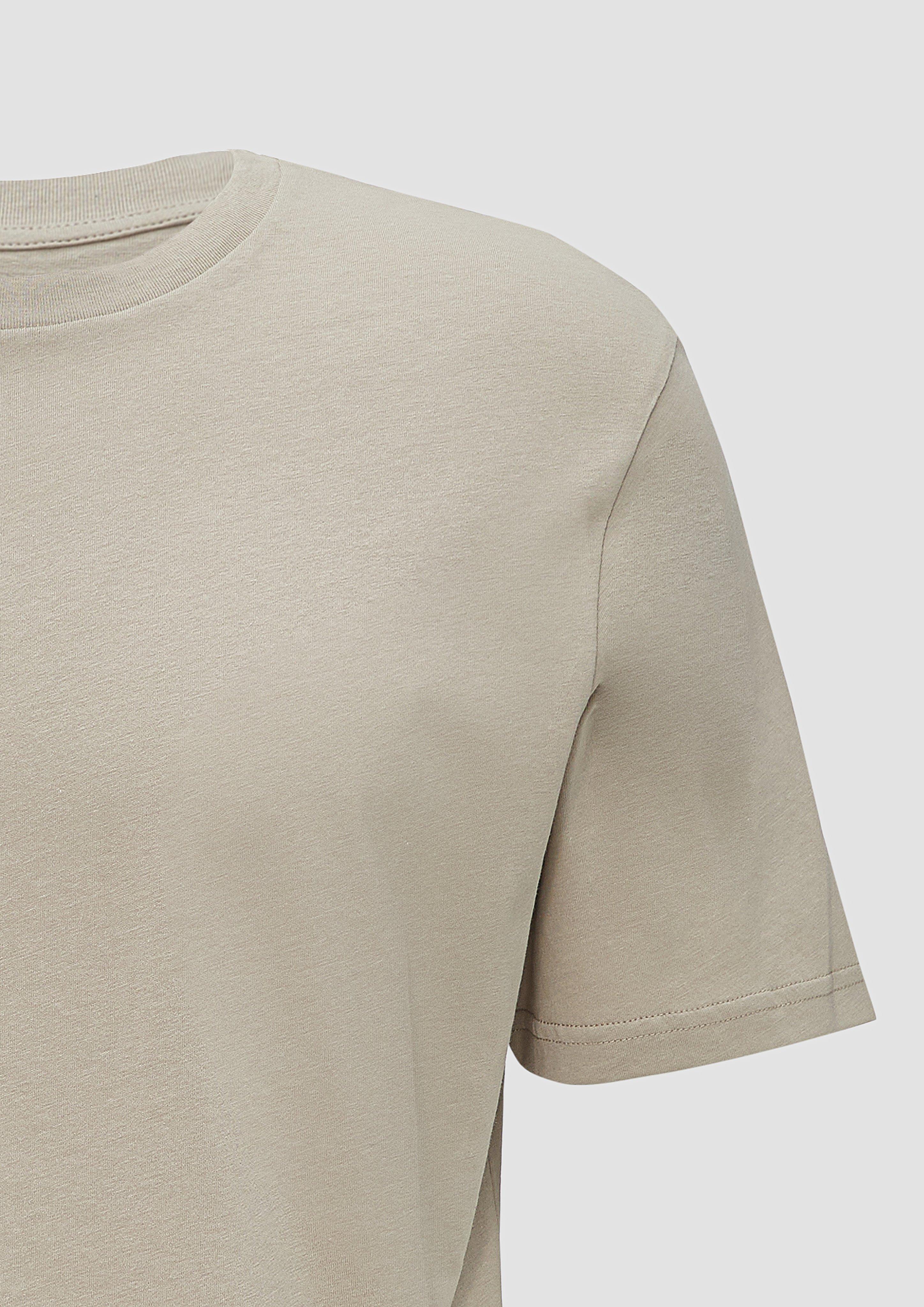 T-shirt in 8161, 0100, 6134, 9999, 5884, 7219, 7967, 5320 & 6245