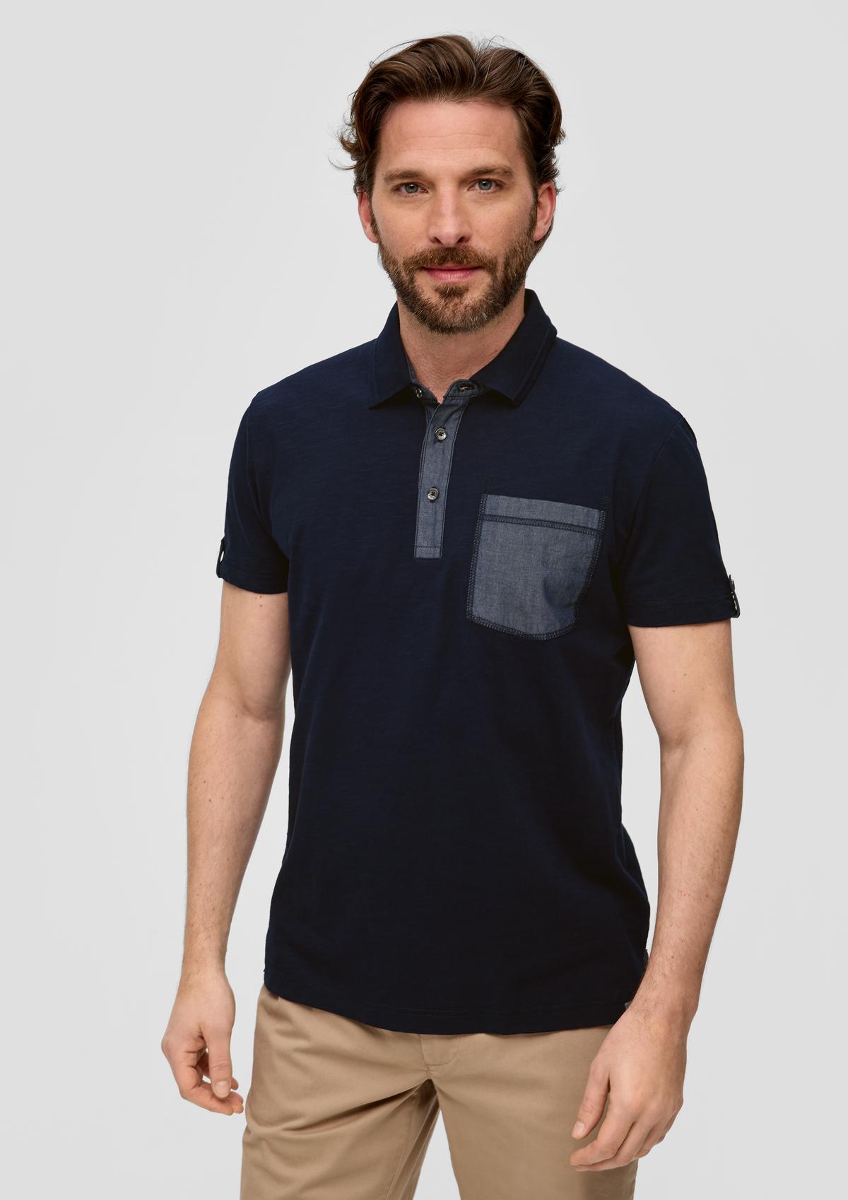 Polo shirt with a slub yarn texture