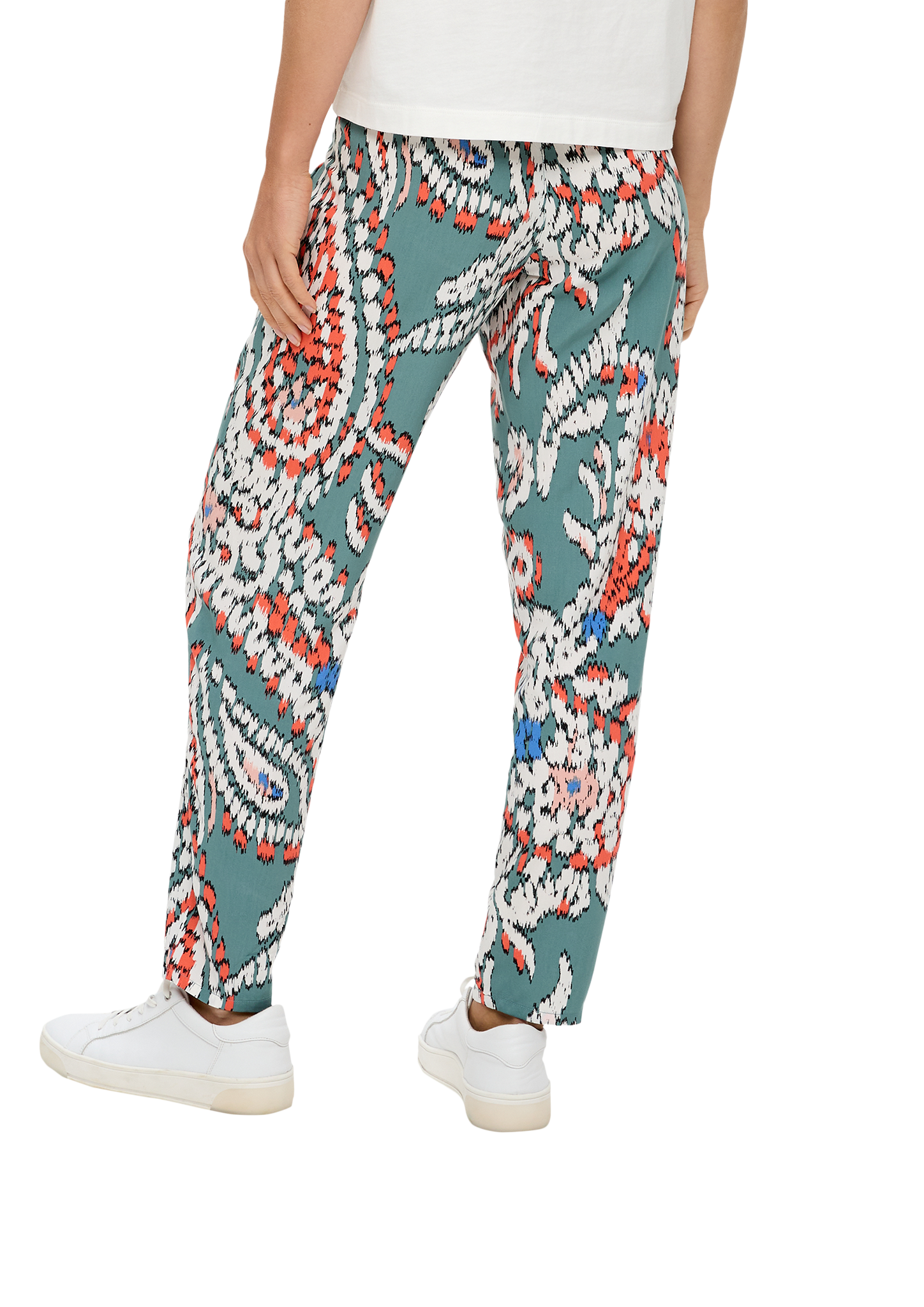 Thumbnail - Hose