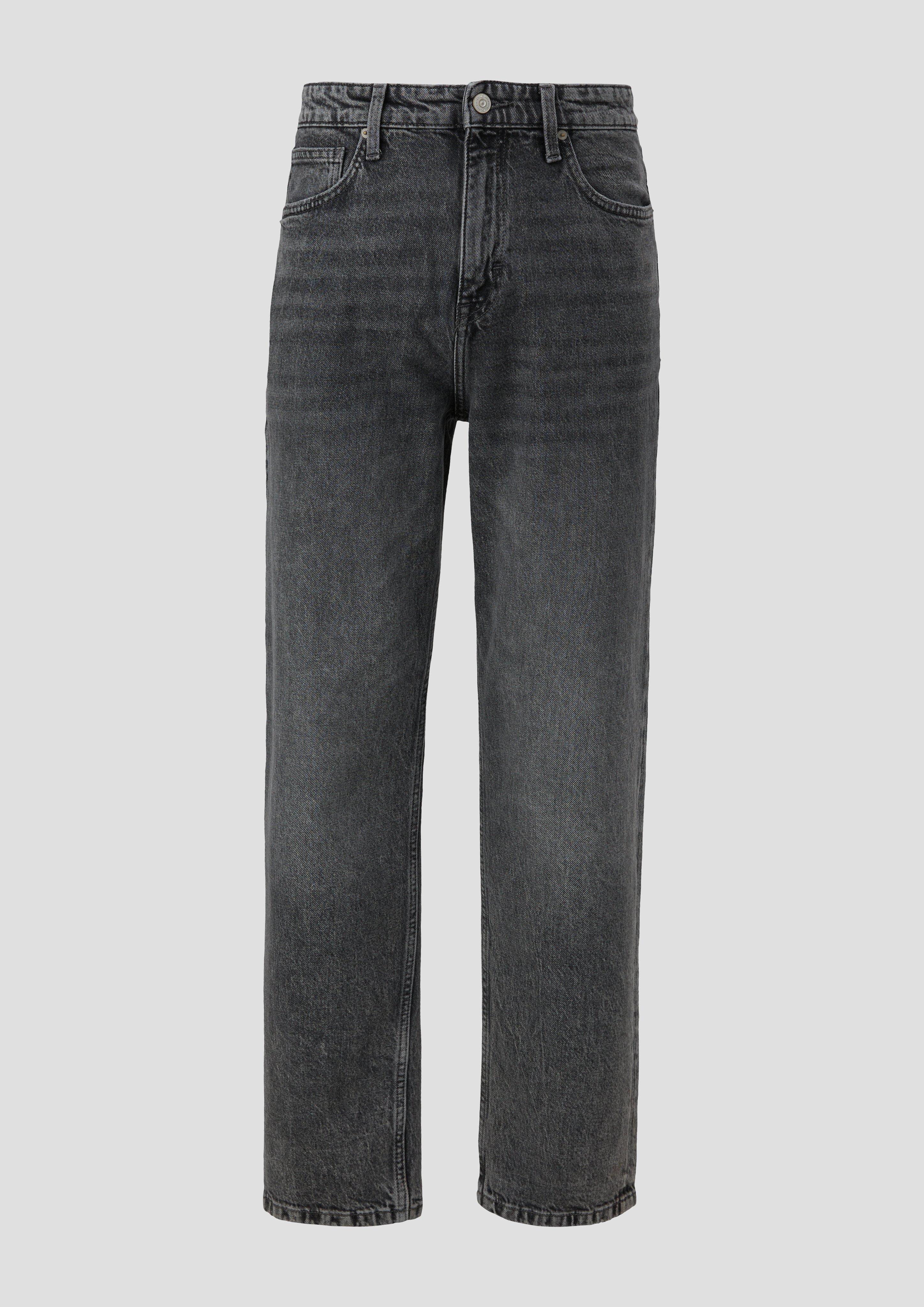 s.Oliver Jeans / Loose Fit / Mid Rise / Straight Leg