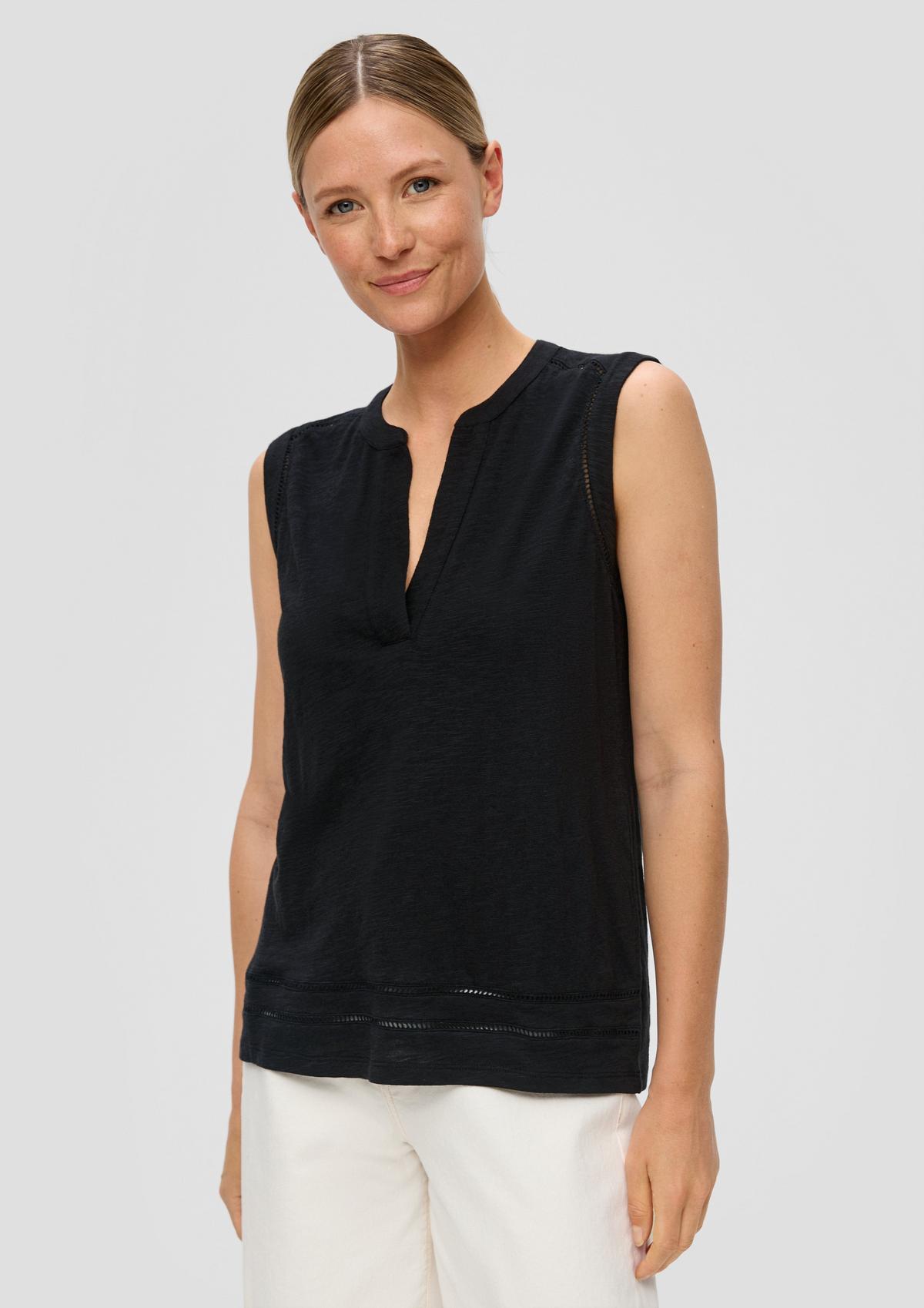 s.Oliver Sleeveless blouse in a viscose blend
