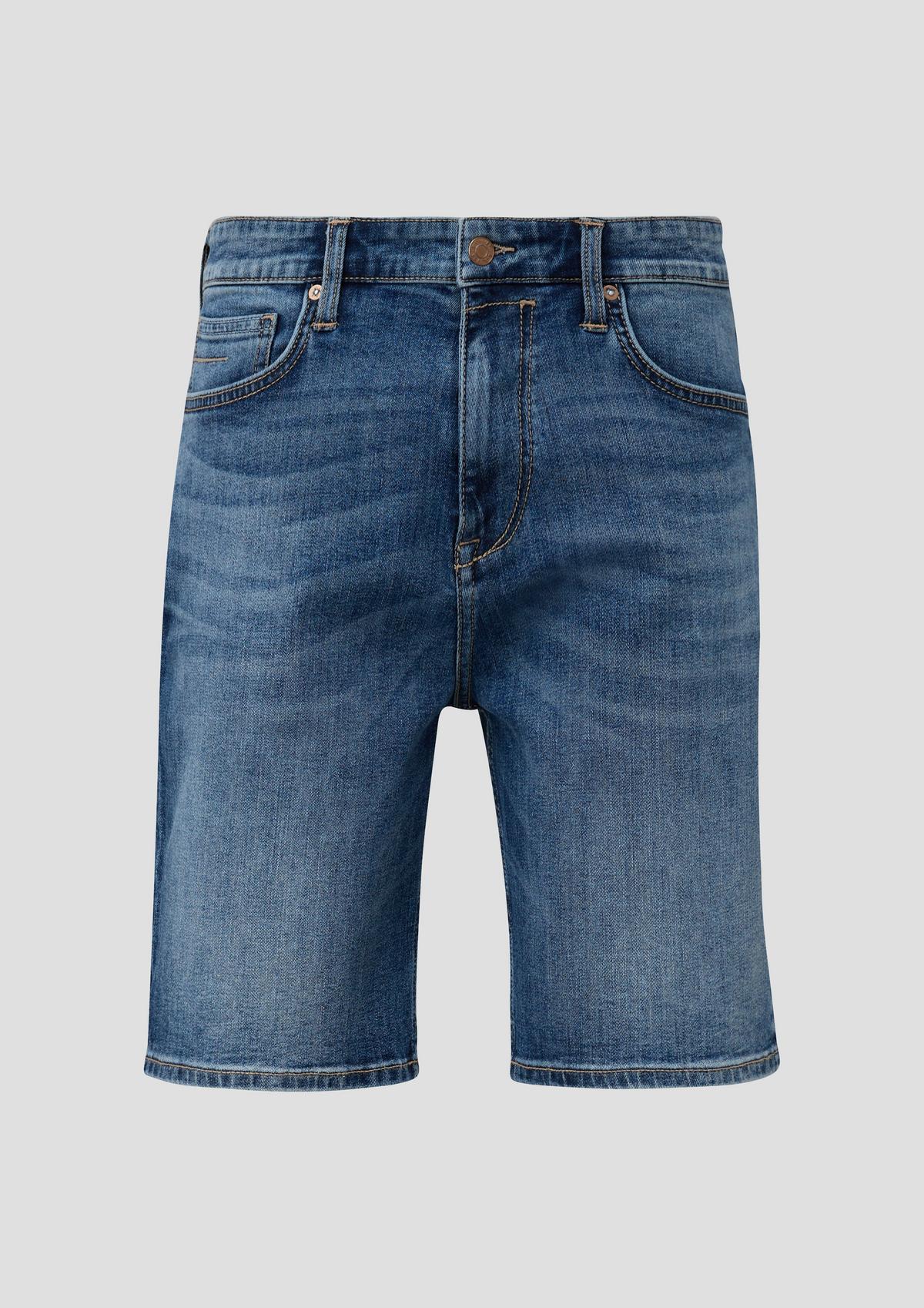 s.Oliver Short jeans / regular fit / mid rise / straight leg