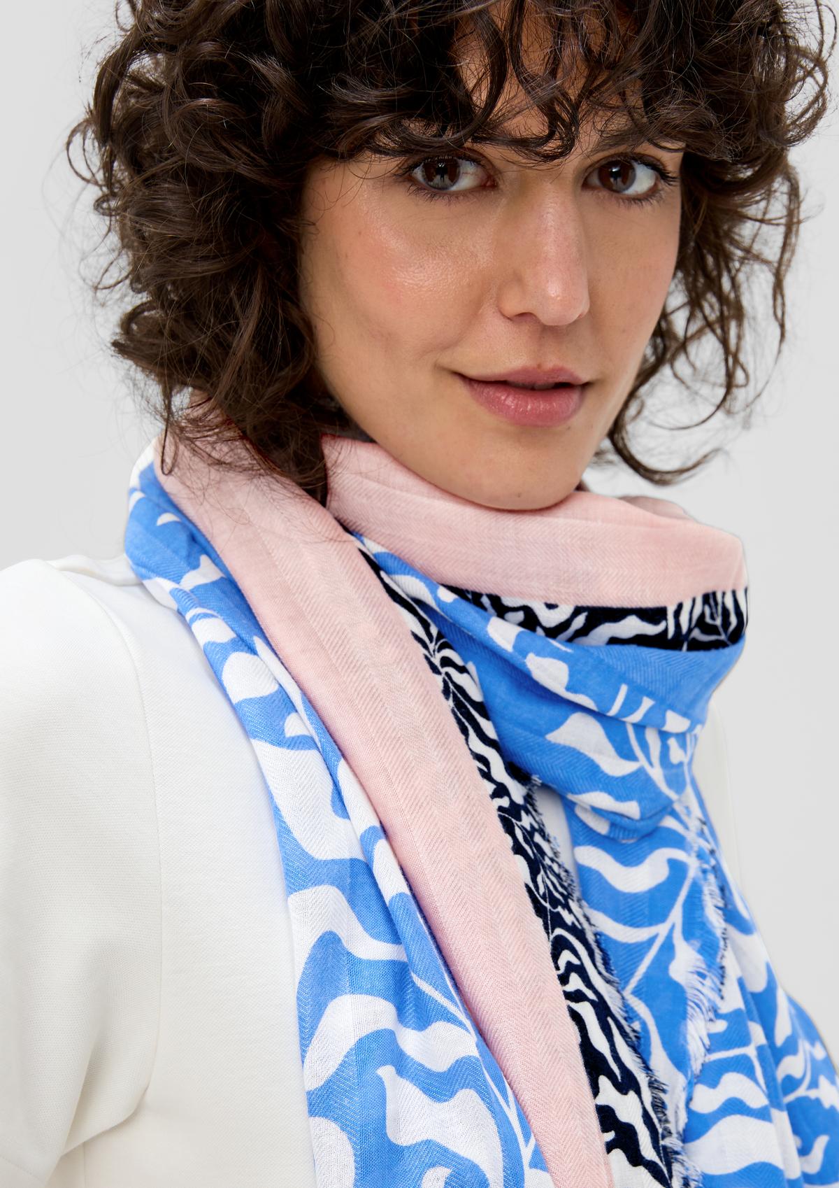 s.Oliver Scarf with an all-over print