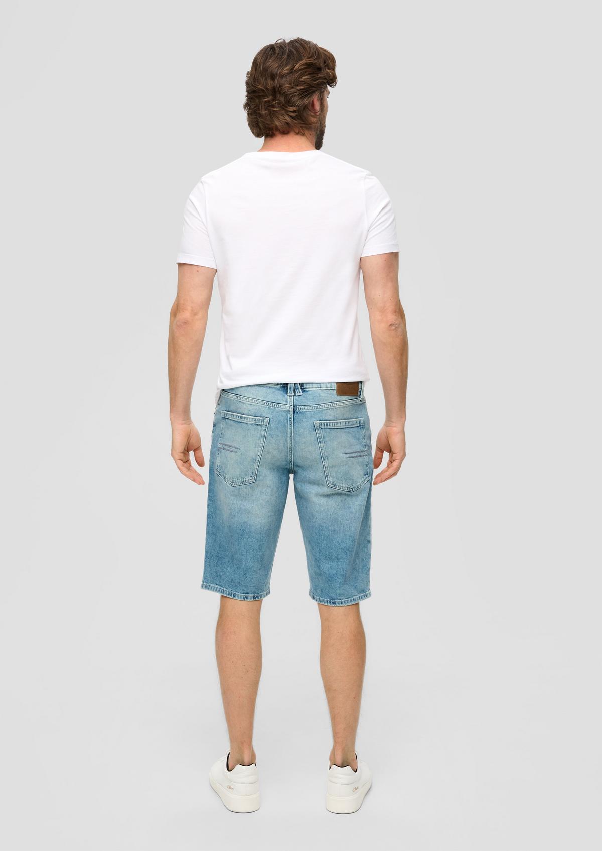 s.Oliver Džínsové šortky/Regular Fit/stredne vysoký pás/úzke nohavice