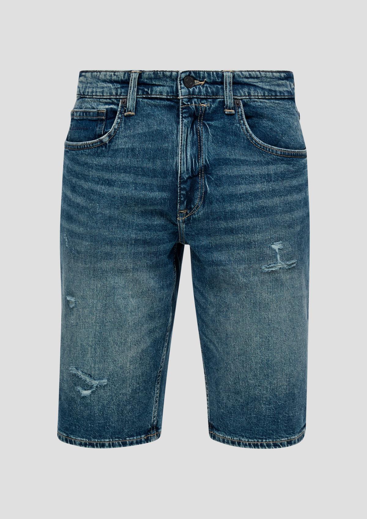 s.Oliver Jeans kratke hlače / kroj Regular Fit / Mid Rise / ozke hlačnice