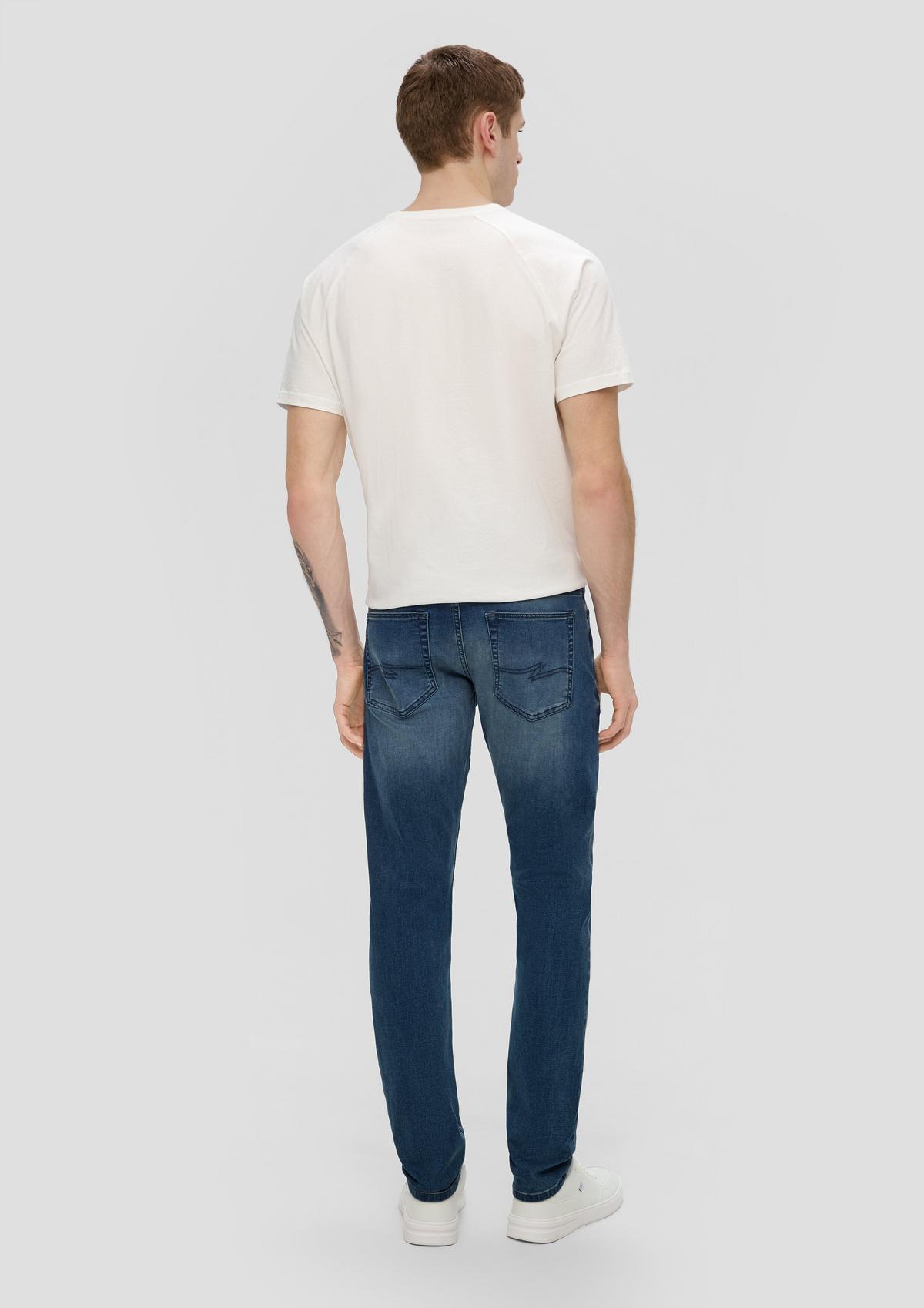 s.Oliver Rick jeans / slim fit / mid rise / slim leg