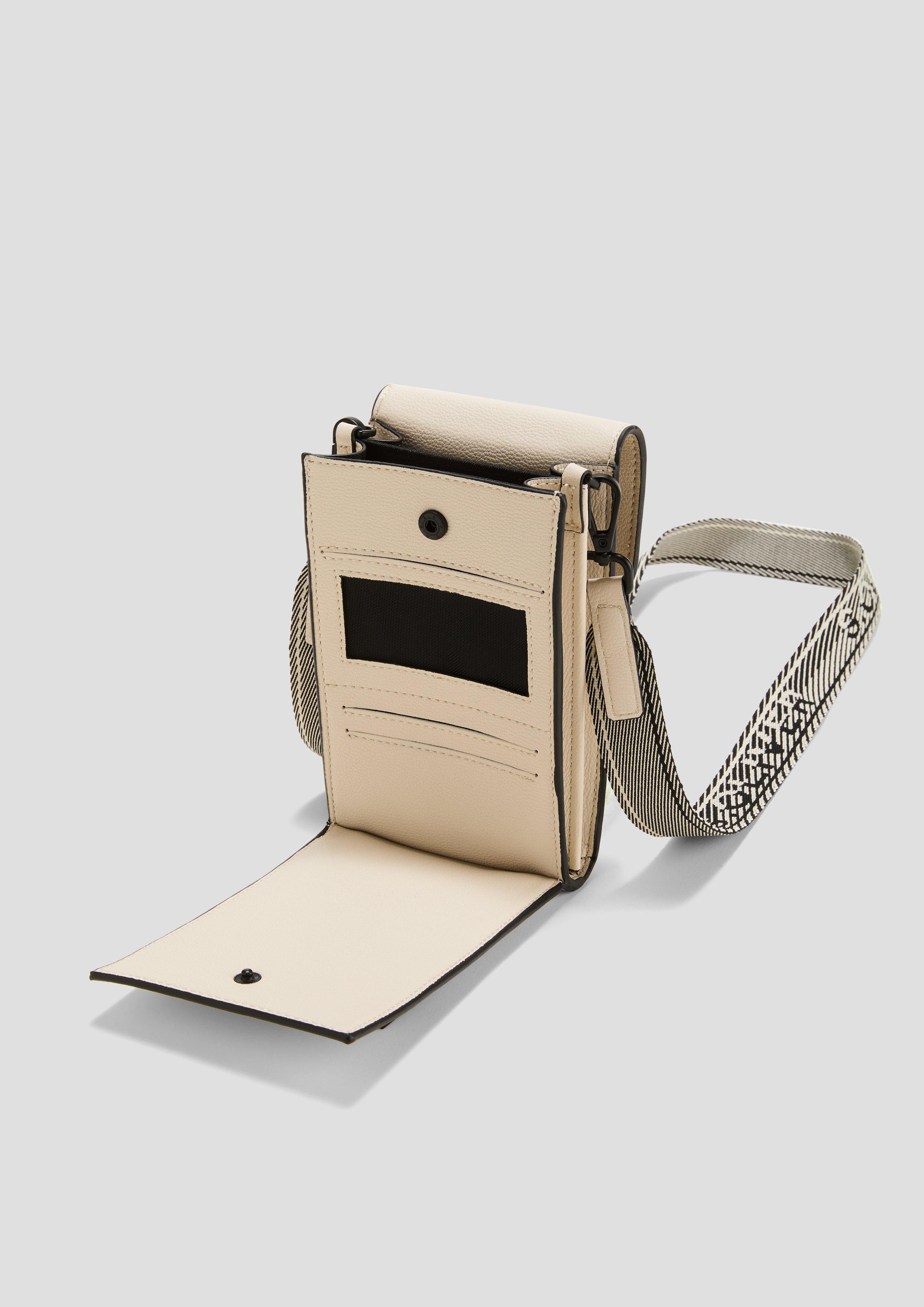 s.Oliver Handytasche aus Lederimitat