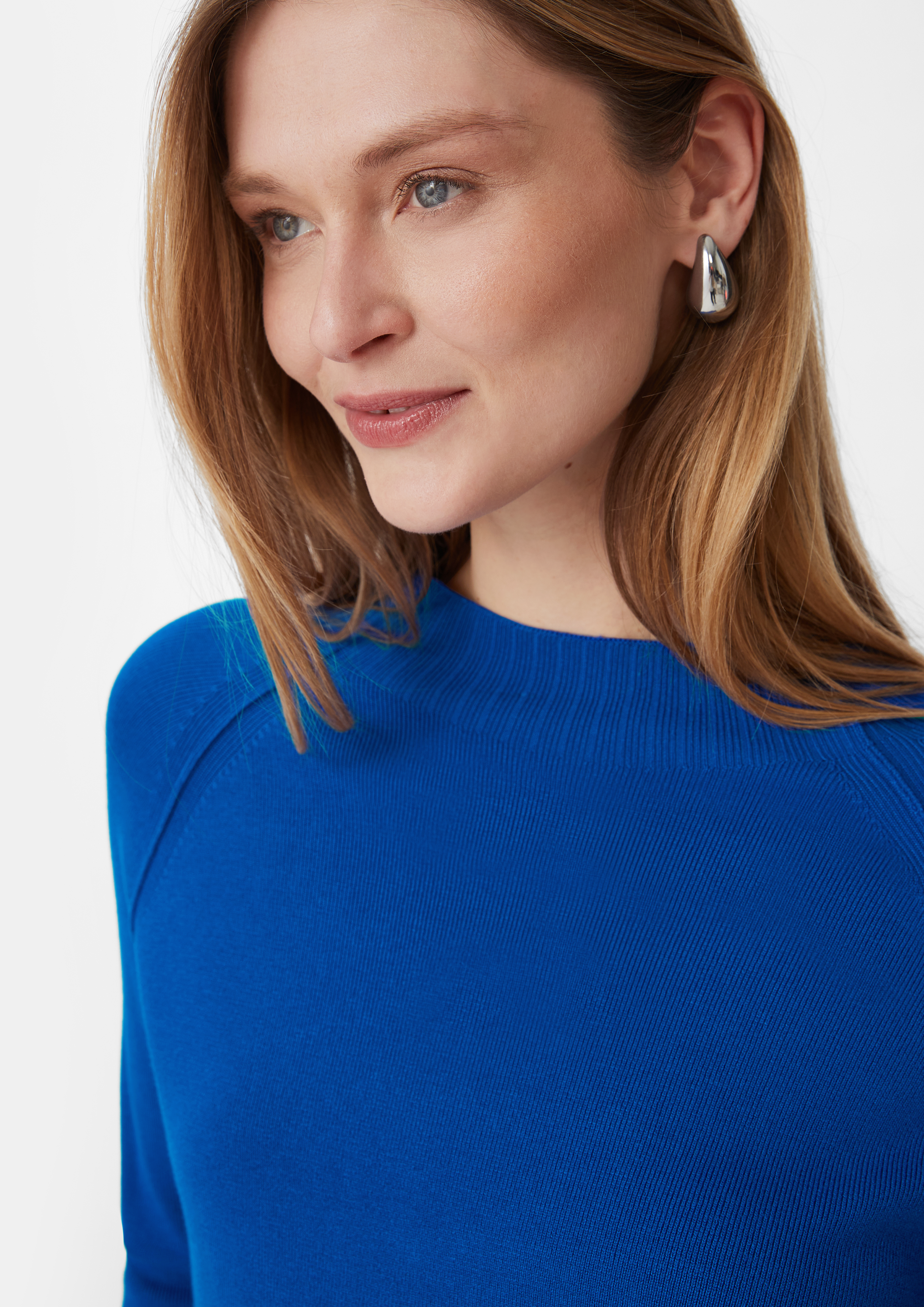 Feinstrickpullover mit Raglan-Ärmeln - royalblau | Comma 