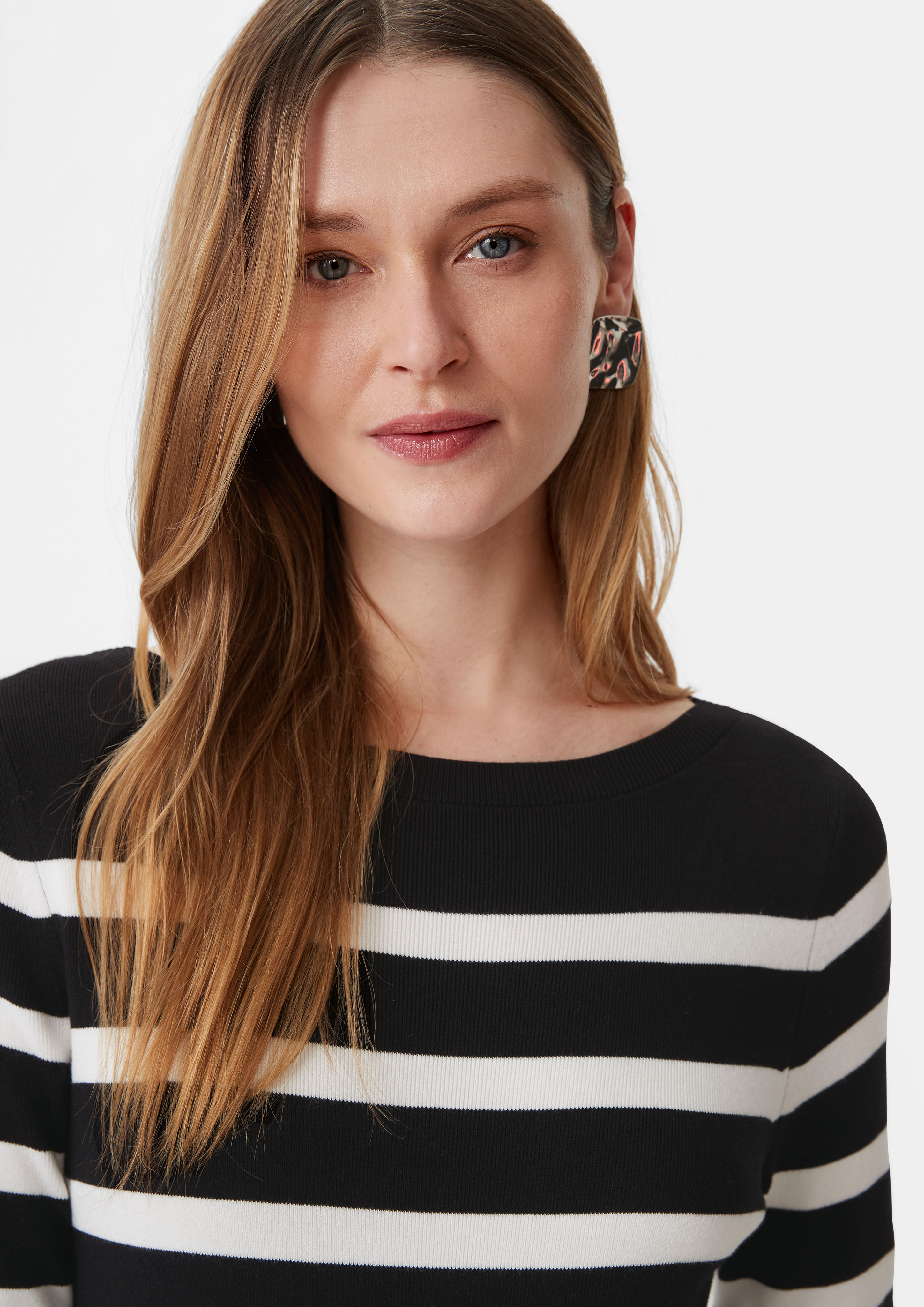 Comma Wickel-Cardigan Aus Feinstrick – Boxyshape Mit V-Ausschnitt