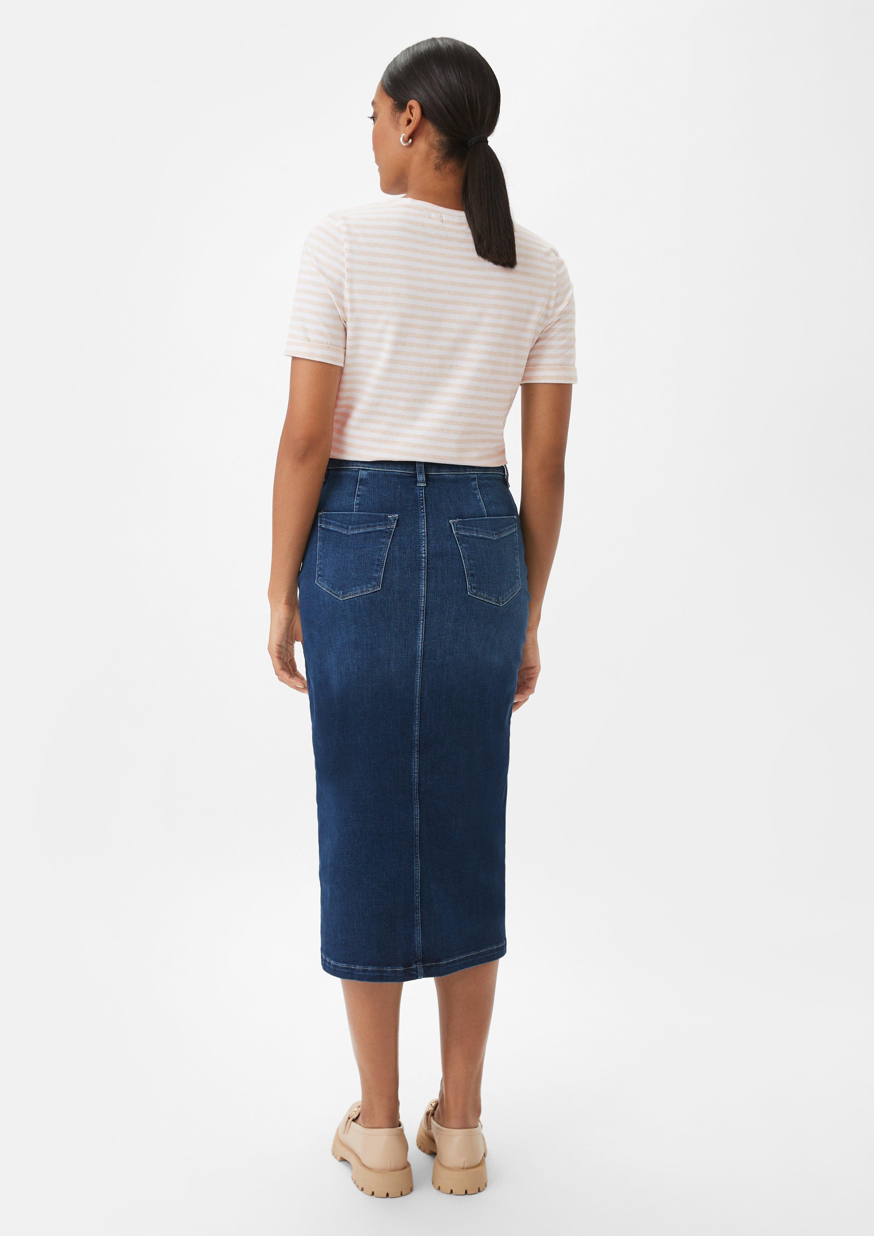 T-Shirt in 80G0 & 99G0