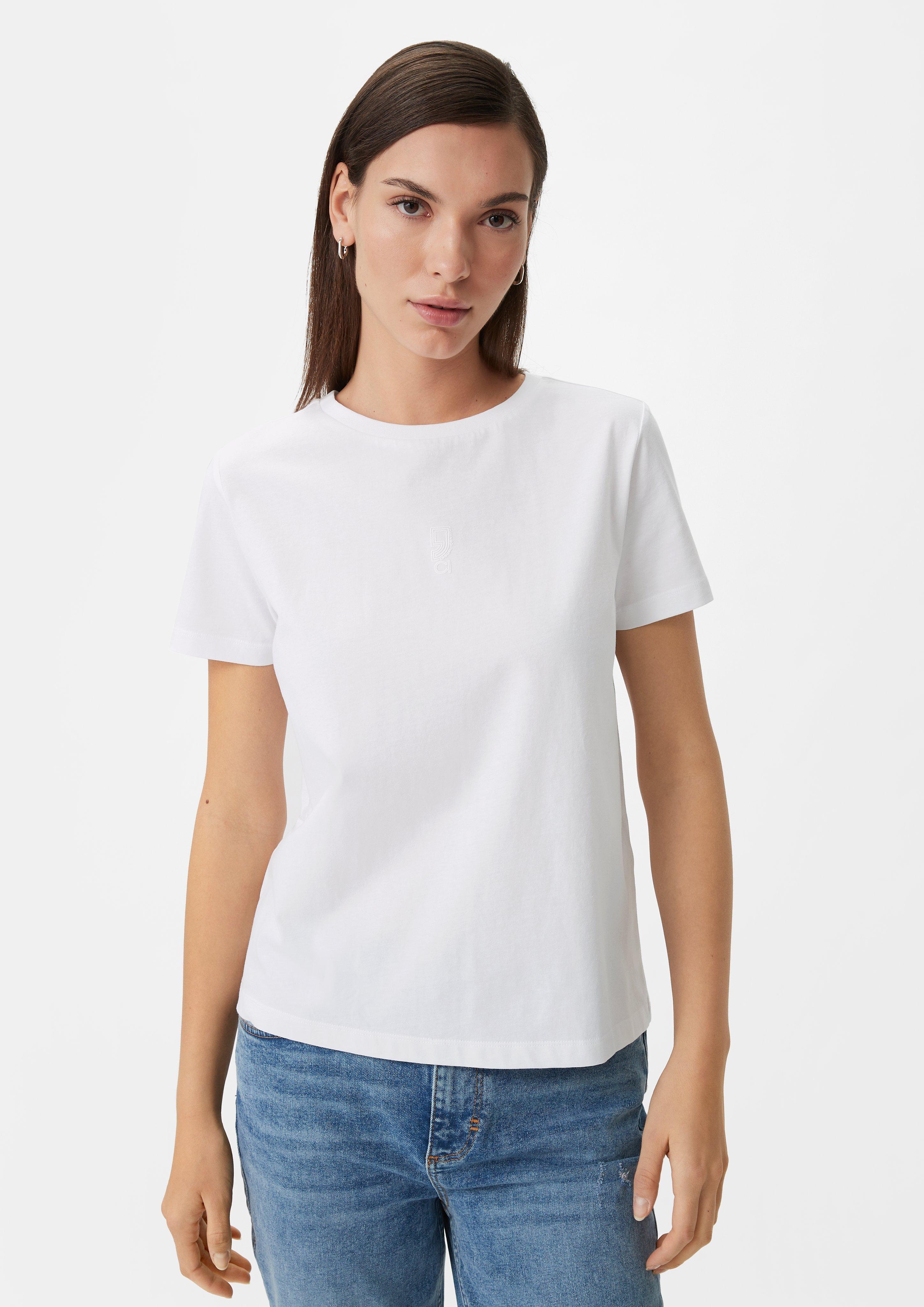 T-Shirt in 0100, 5996 & 5063