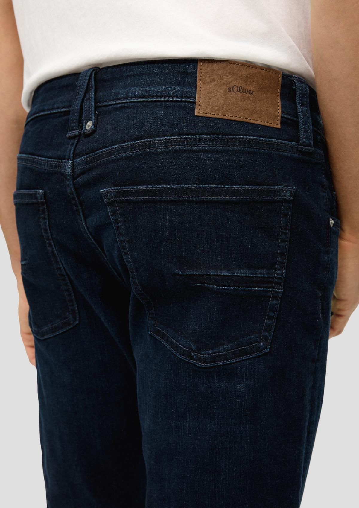 s.Oliver Jeans hlače Nelio/kroj Slim Fit/Mid Rise/ozke hlačnice
