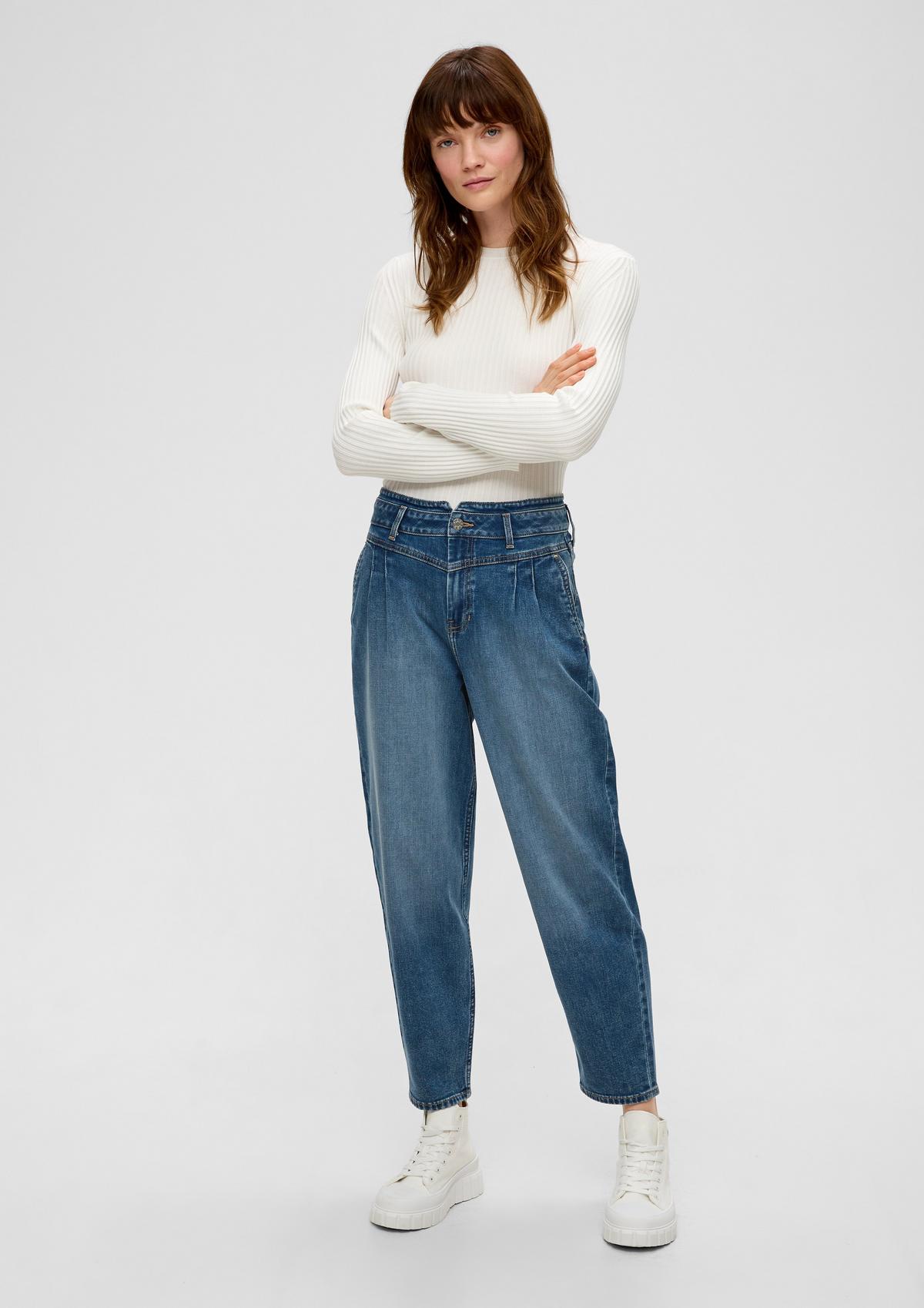 Ankle-length jeans / regular fit / high rise / barrel leg