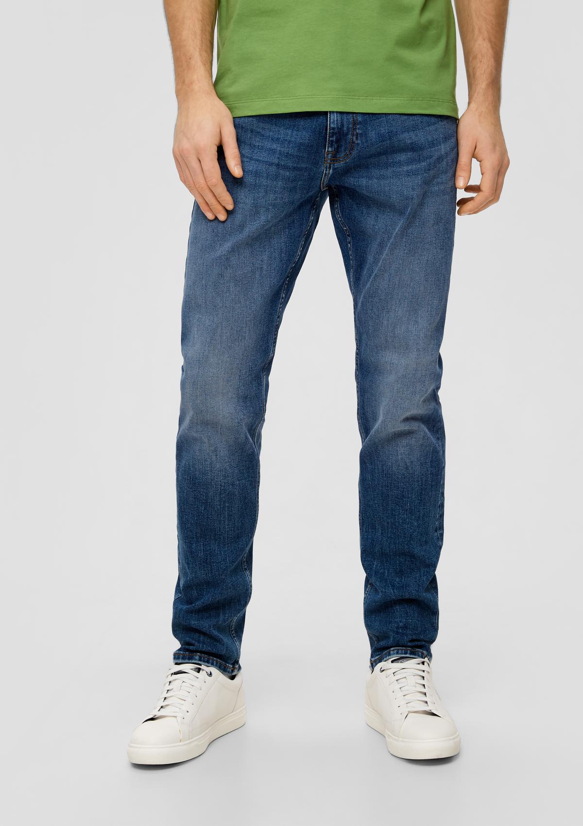 s.Oliver Traperice Mauro / Regular Fit / High Rise / Tapered Leg