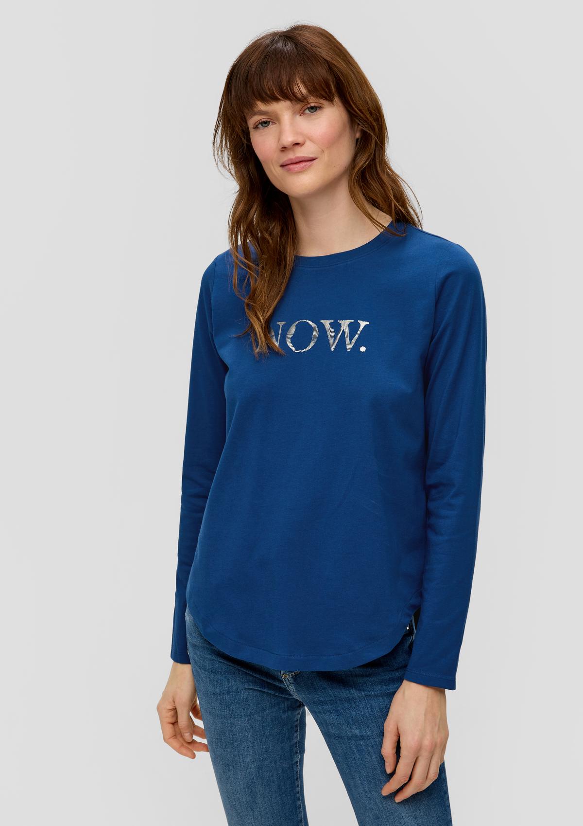 Long Sleeve Tops for Women | V-Shirts