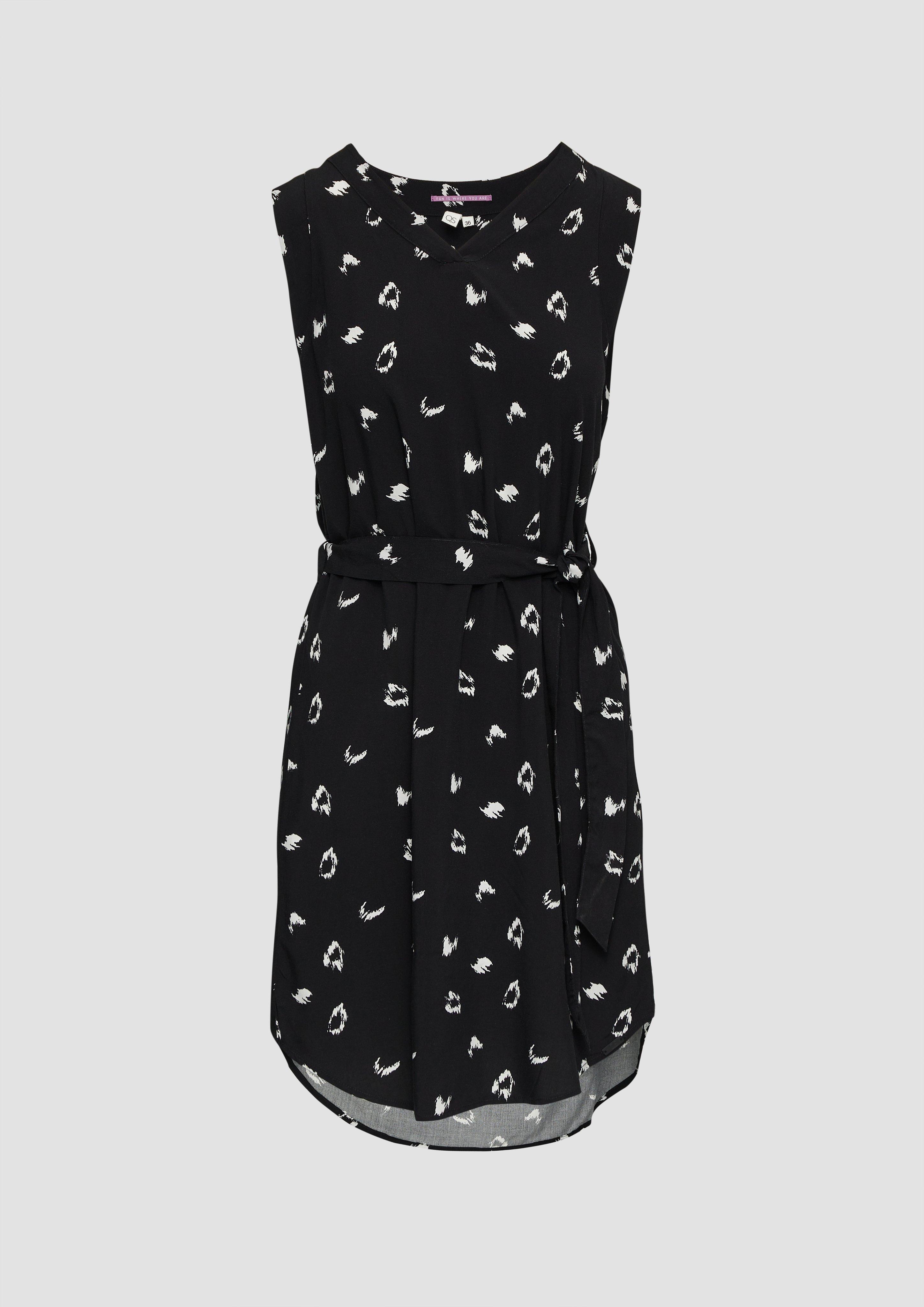 QS - Kurzes Kleid mit Stoffgürtel und All-over-Print, Damen, schwarz