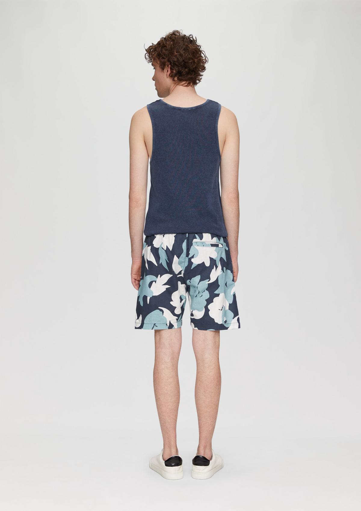 s.Oliver Shorts with an all-over print and an elasticated waistband