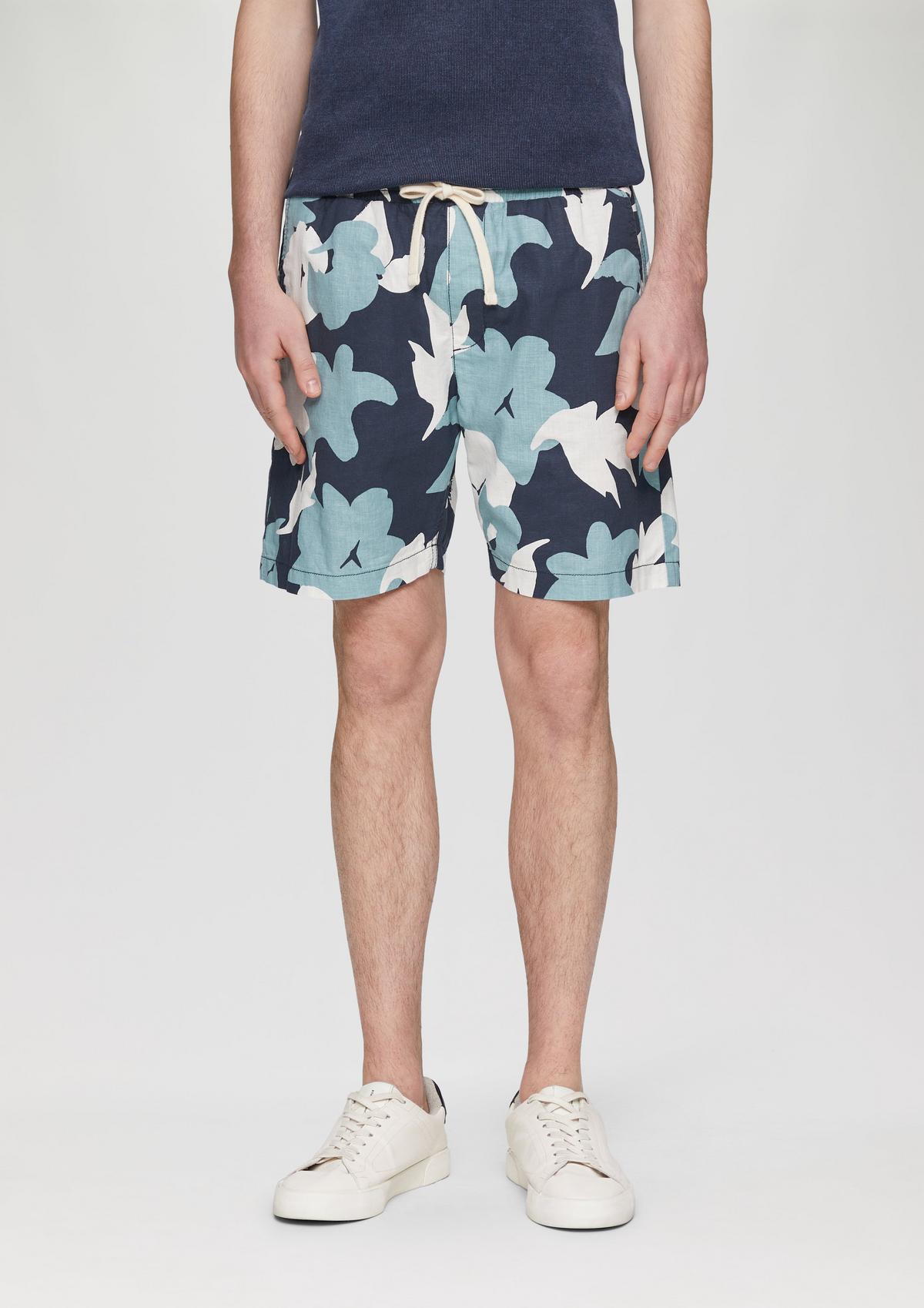 s.Oliver Shorts with an all-over print and an elasticated waistband