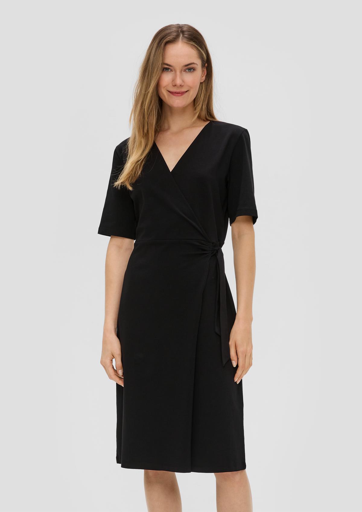 s.Oliver Jersey dress with a round neckline and knotted detail