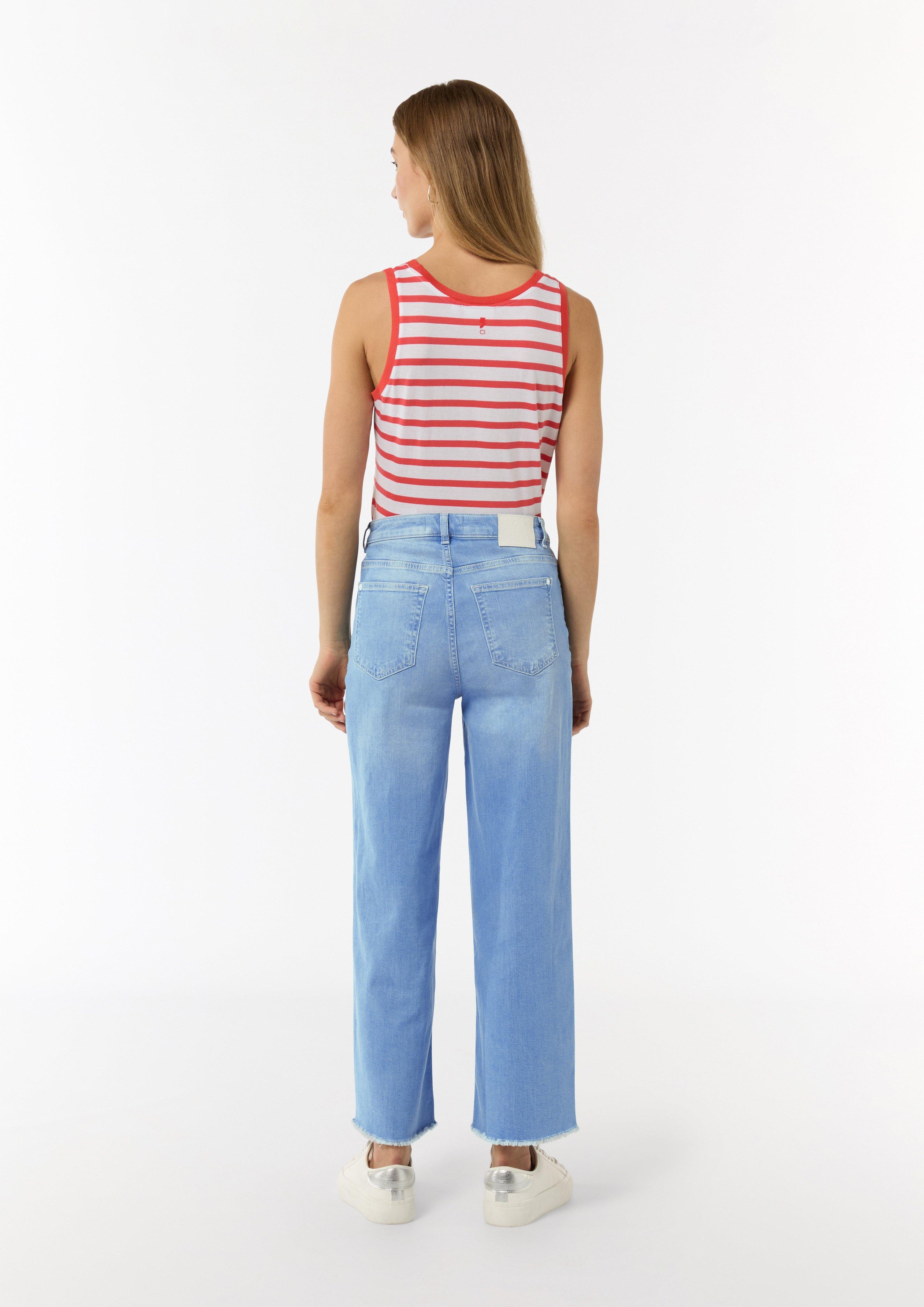 Cropped jeans with a wide leg and frayed hem - blue | Comma Cropped jeans with a wide leg and frayed hem - blue | Comma