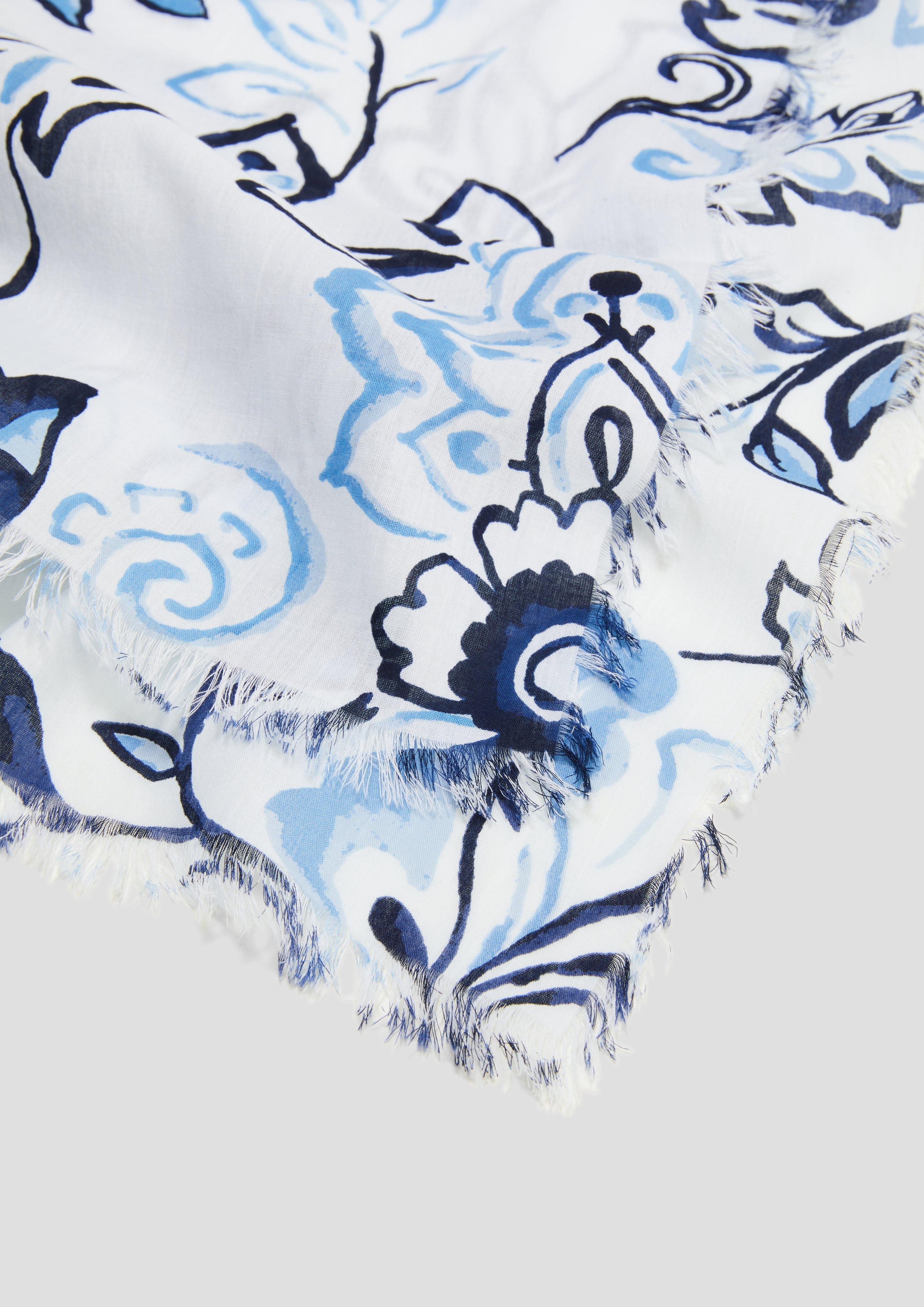 s.Oliver Baumwolltuch mit floralem Muster