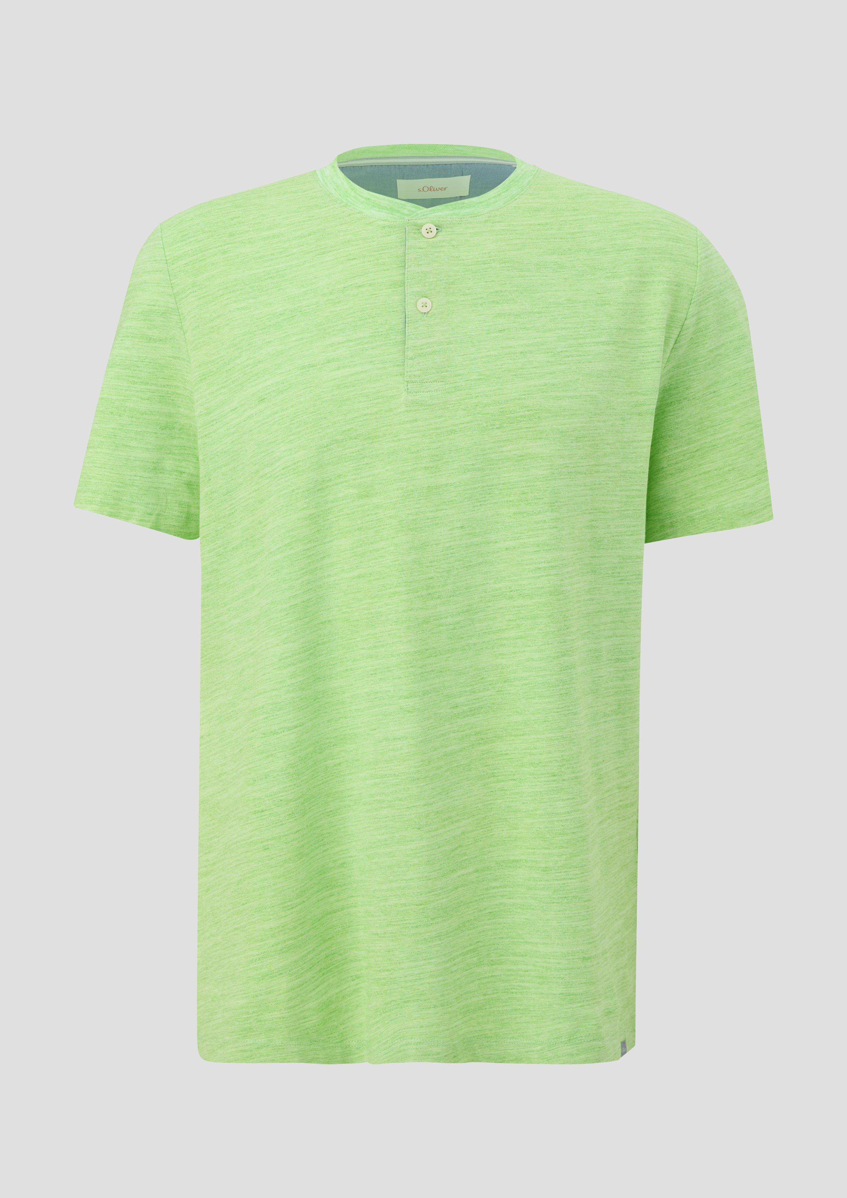 Thumbnail - s.Oliver - Meliertes T-Shirt mit Henley-Ausschnitt, Herren, grün