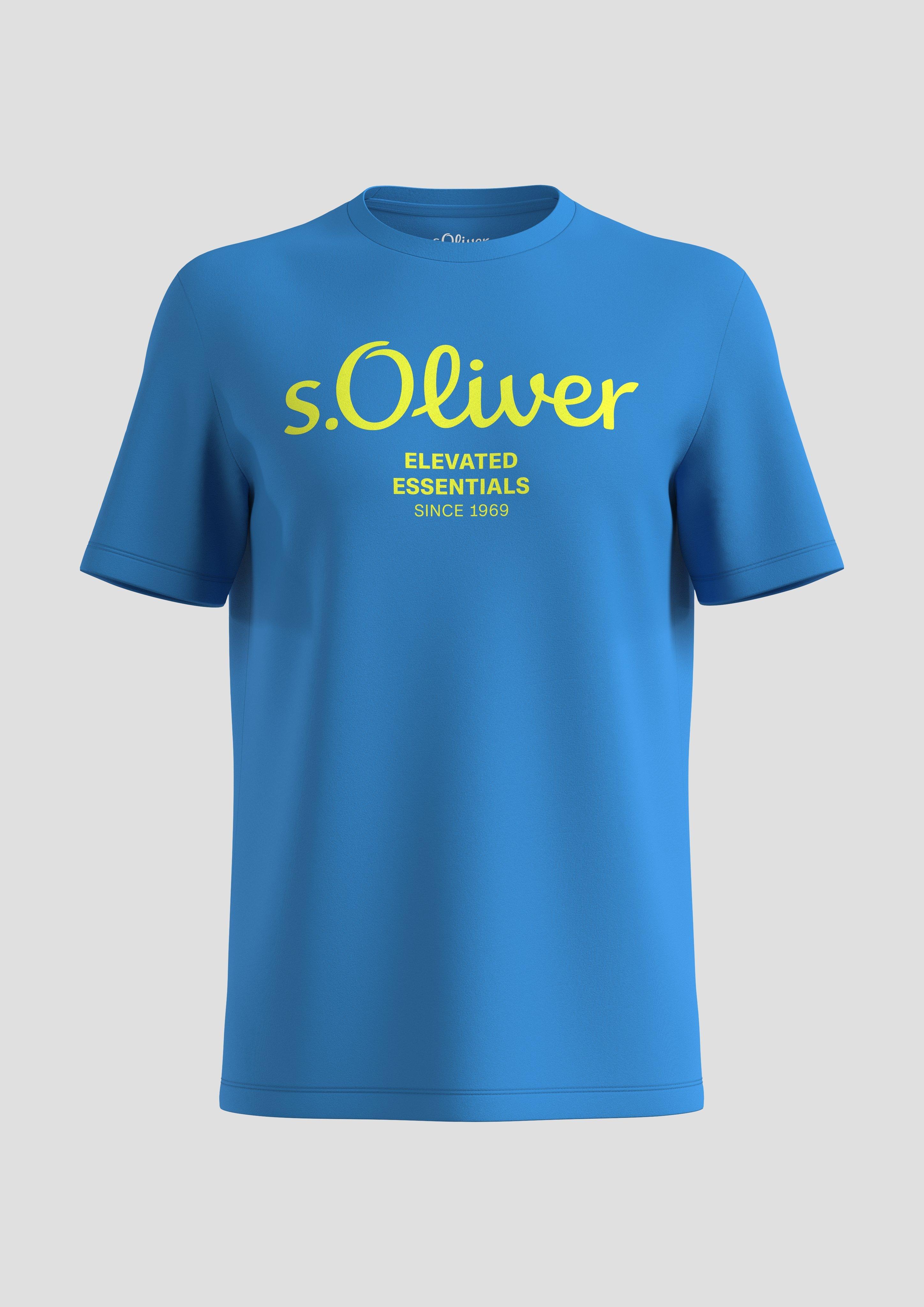 s.Oliver - T-Shirt aus Baumwolle mit Label-Print, Herren, blau