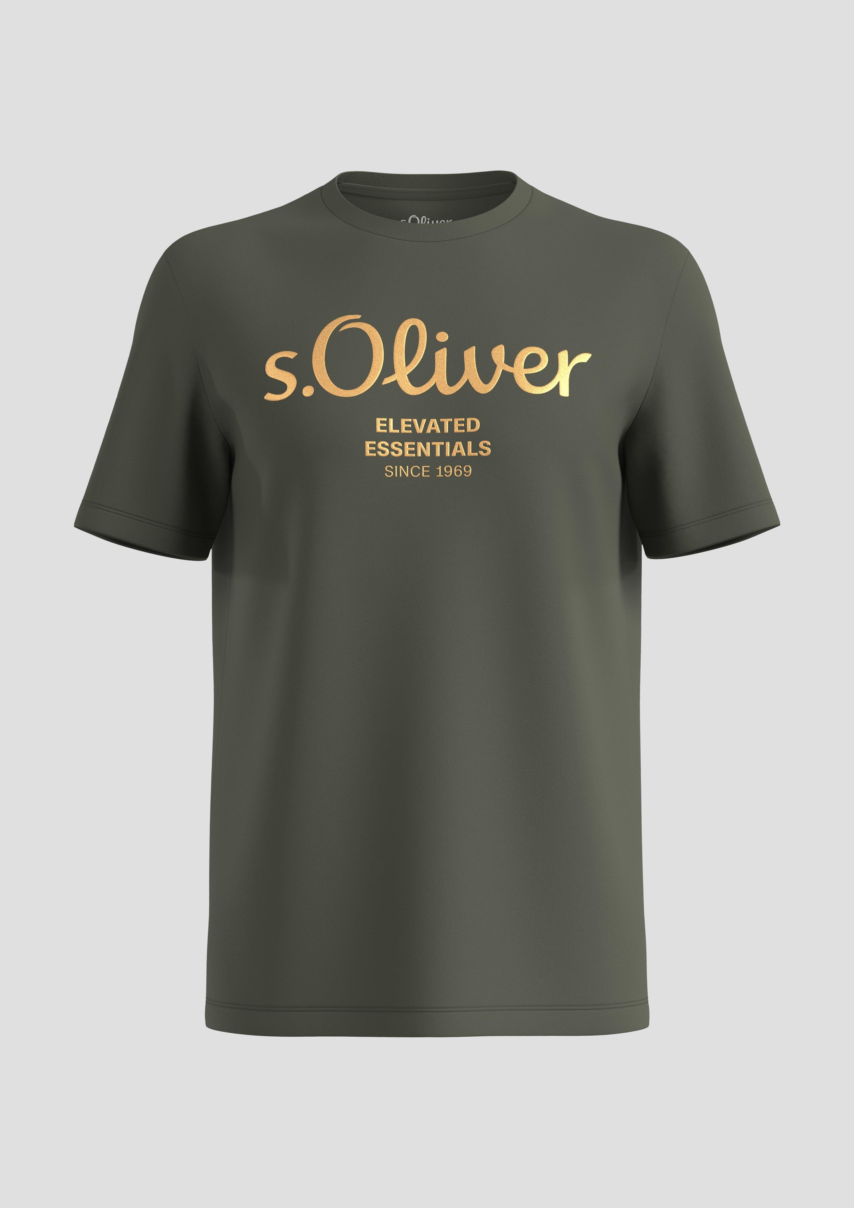 s.Oliver - T-Shirt aus Baumwolle mit Label-Print, Herren, Grün