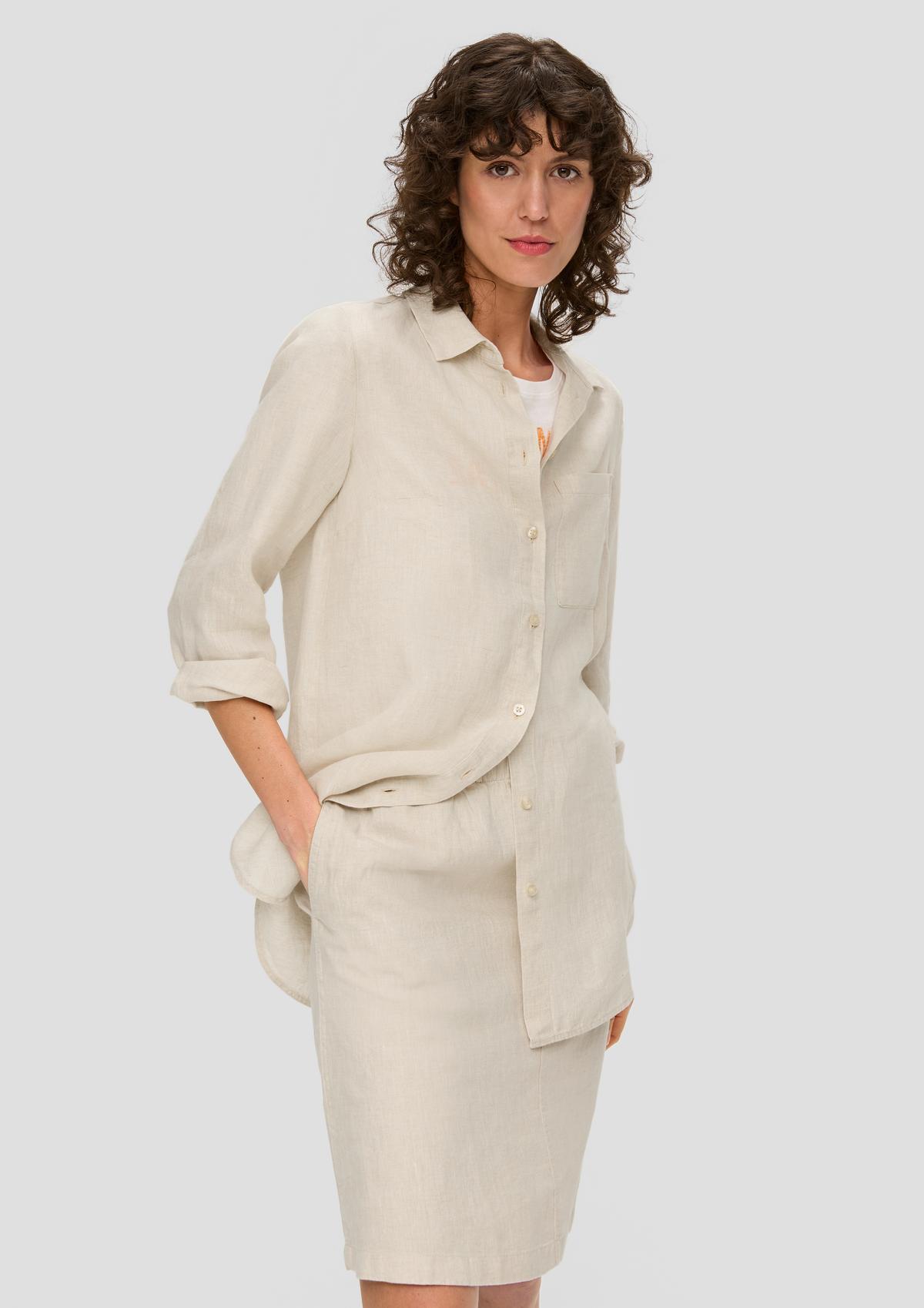 Long shirt blouse made of linen