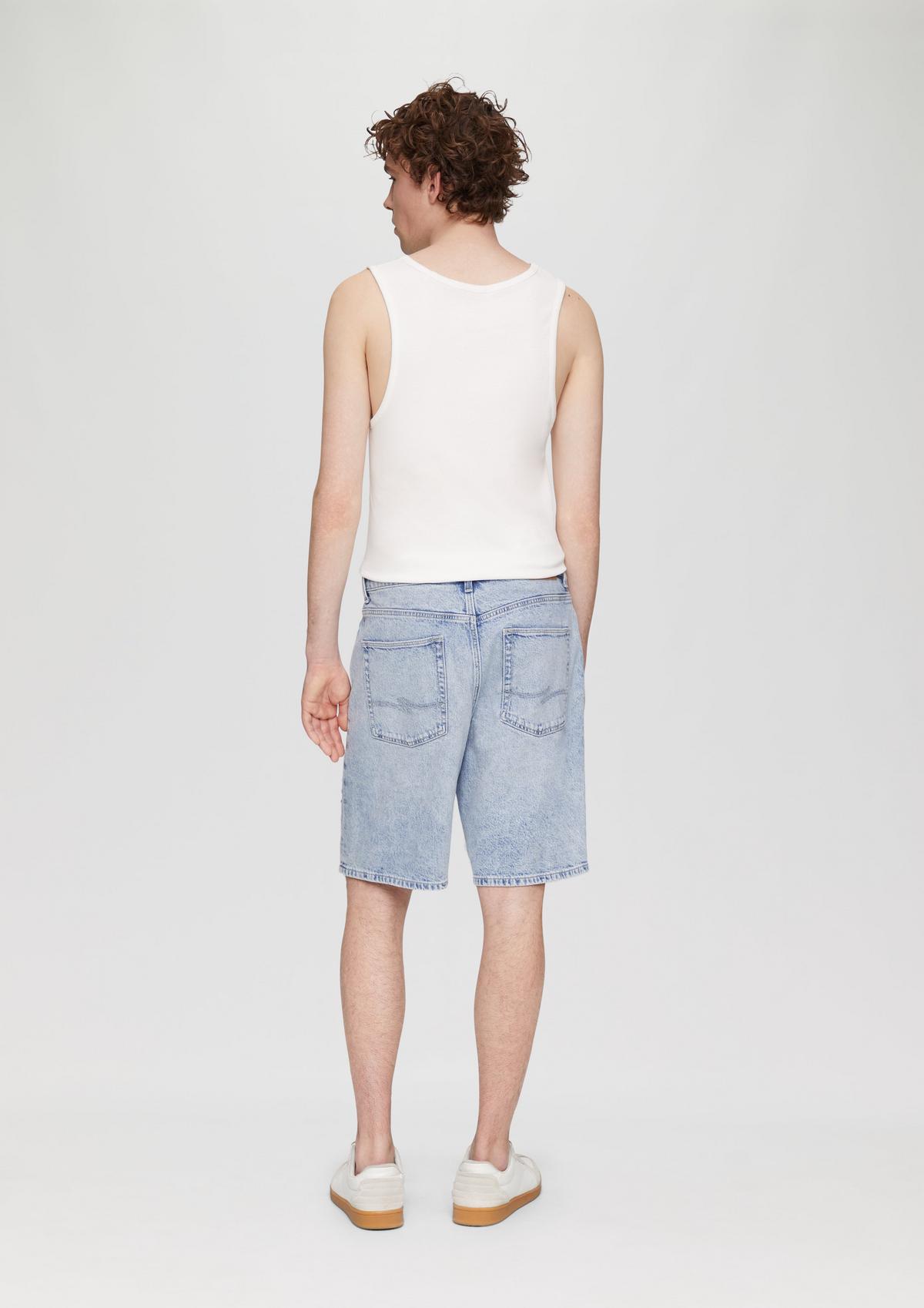 s.Oliver Kratke jeans hlače / ohlapen kroj / Mid Rise