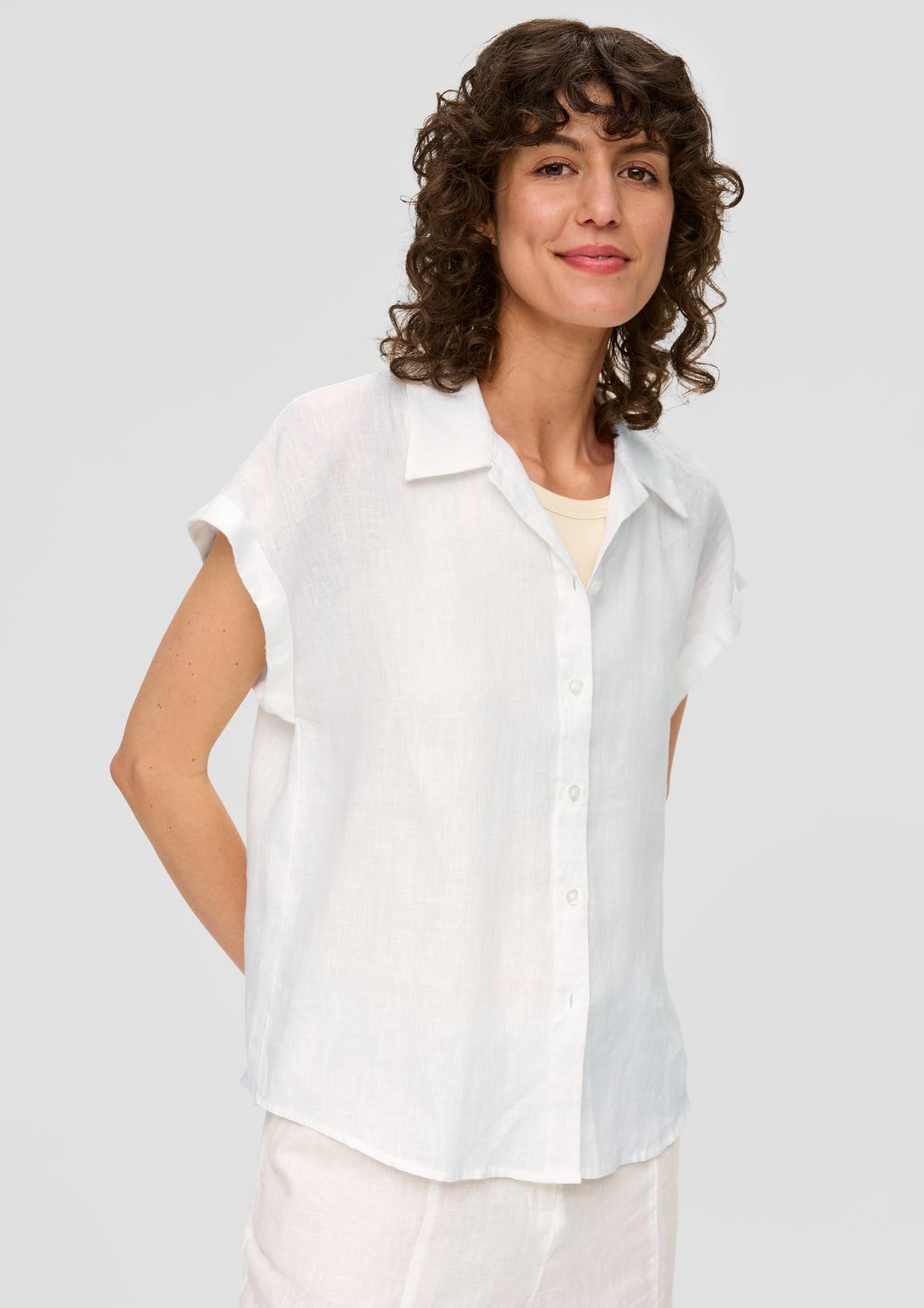 Linen short sleeve blouse