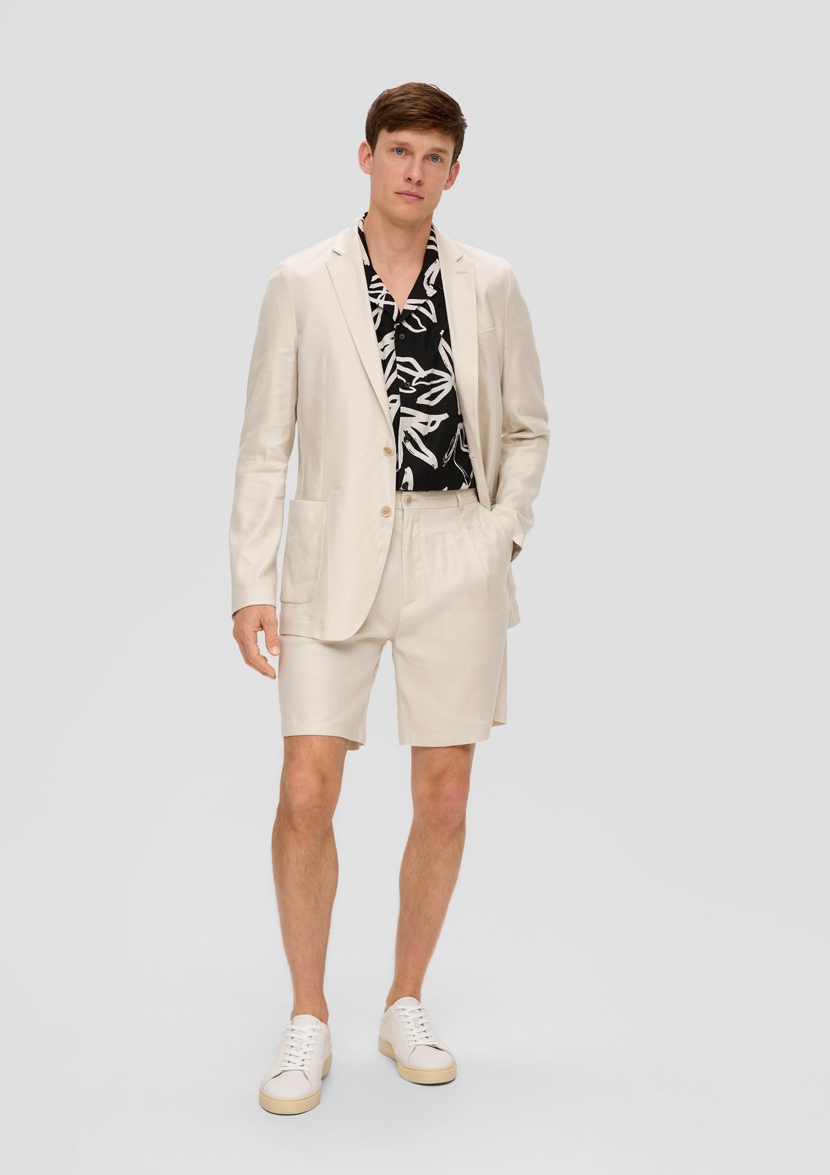 Regular fit: shorts in a linen/lyocell blend