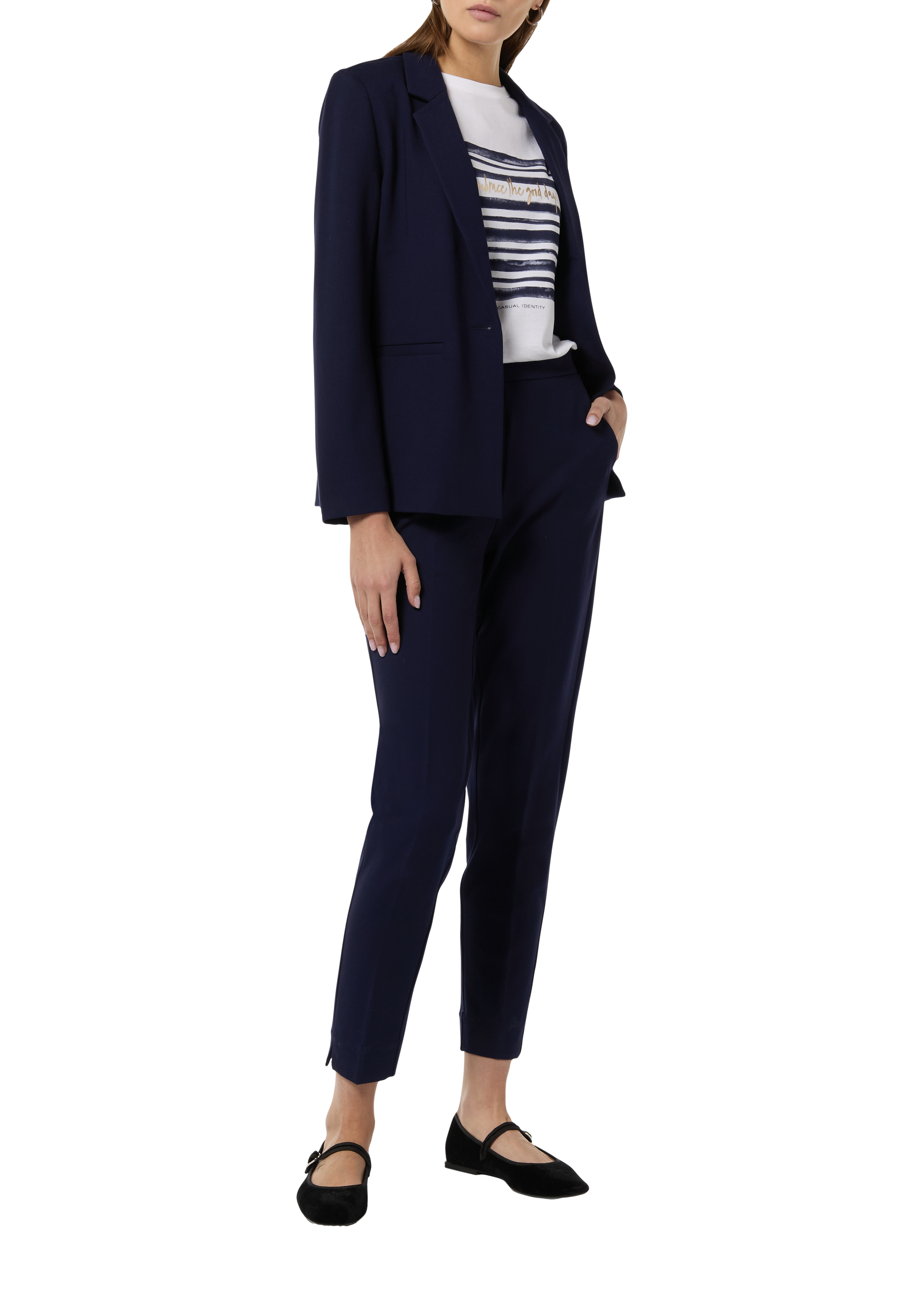 Thumbnail - Blazer