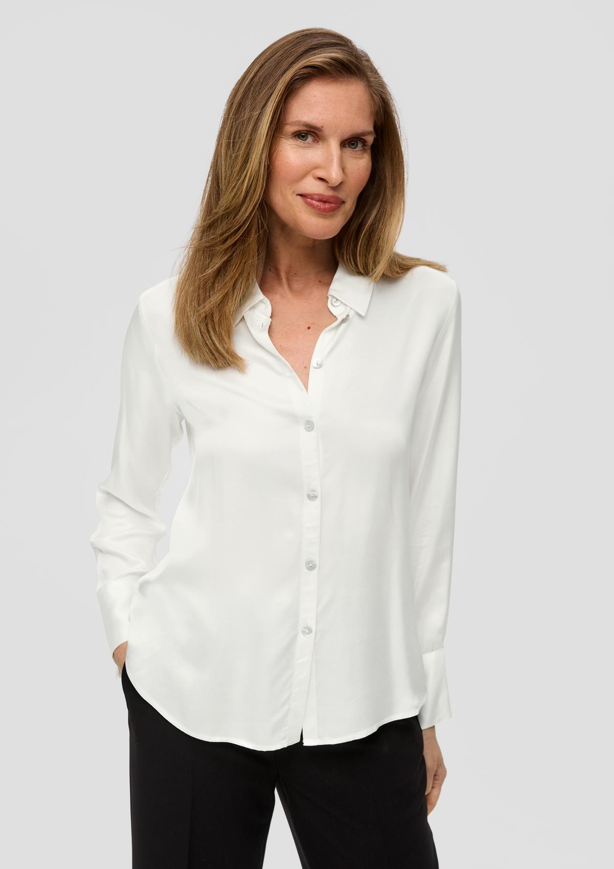 Long shirt blouse made of pure viscose