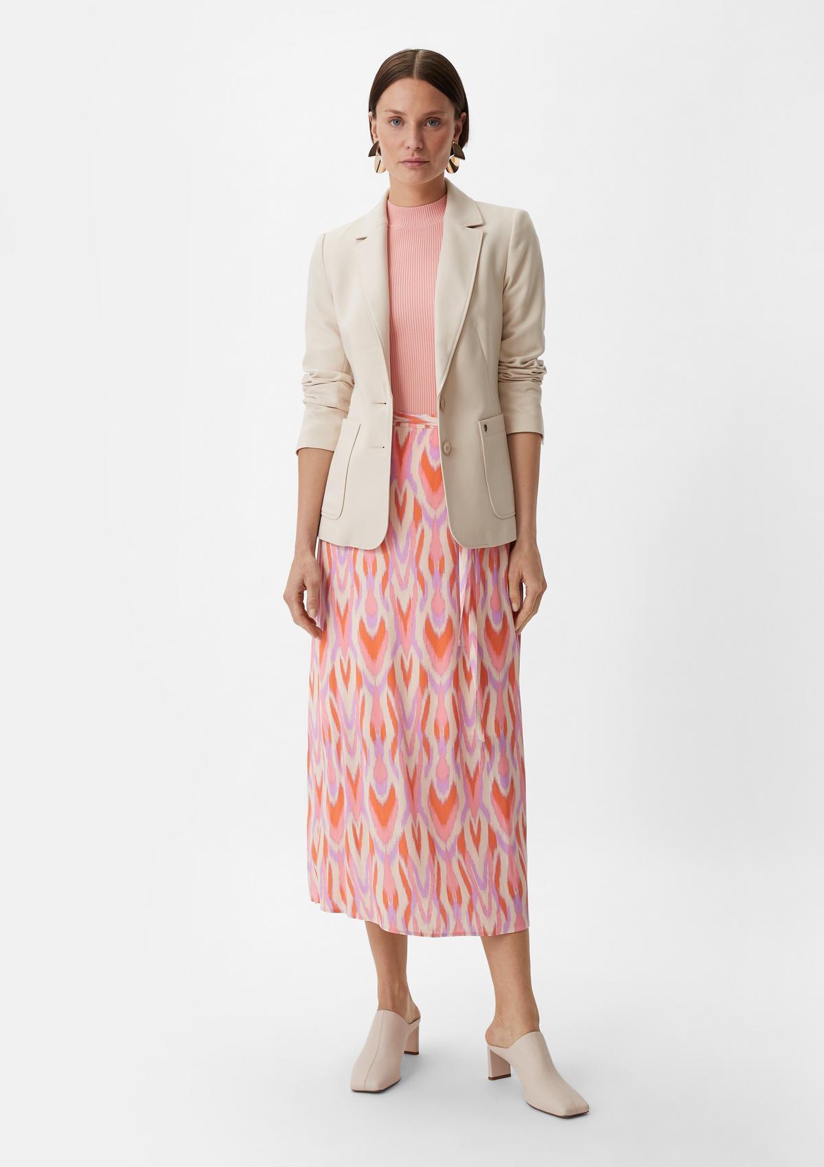 Viscose skirt with a tie