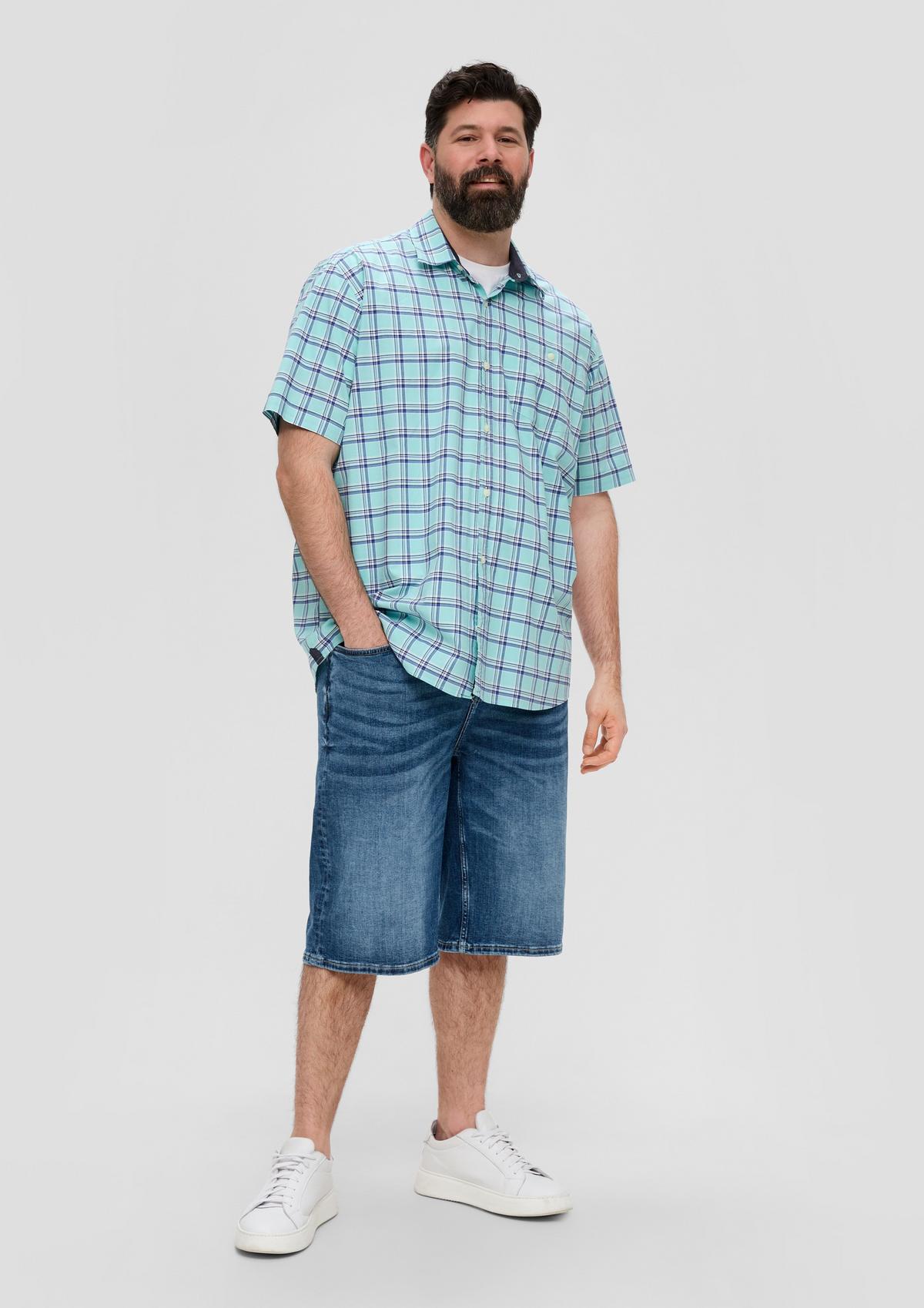 s.Oliver Coupe Regular Fit : chemise à motifs, manches courtes et poche-poitrine
