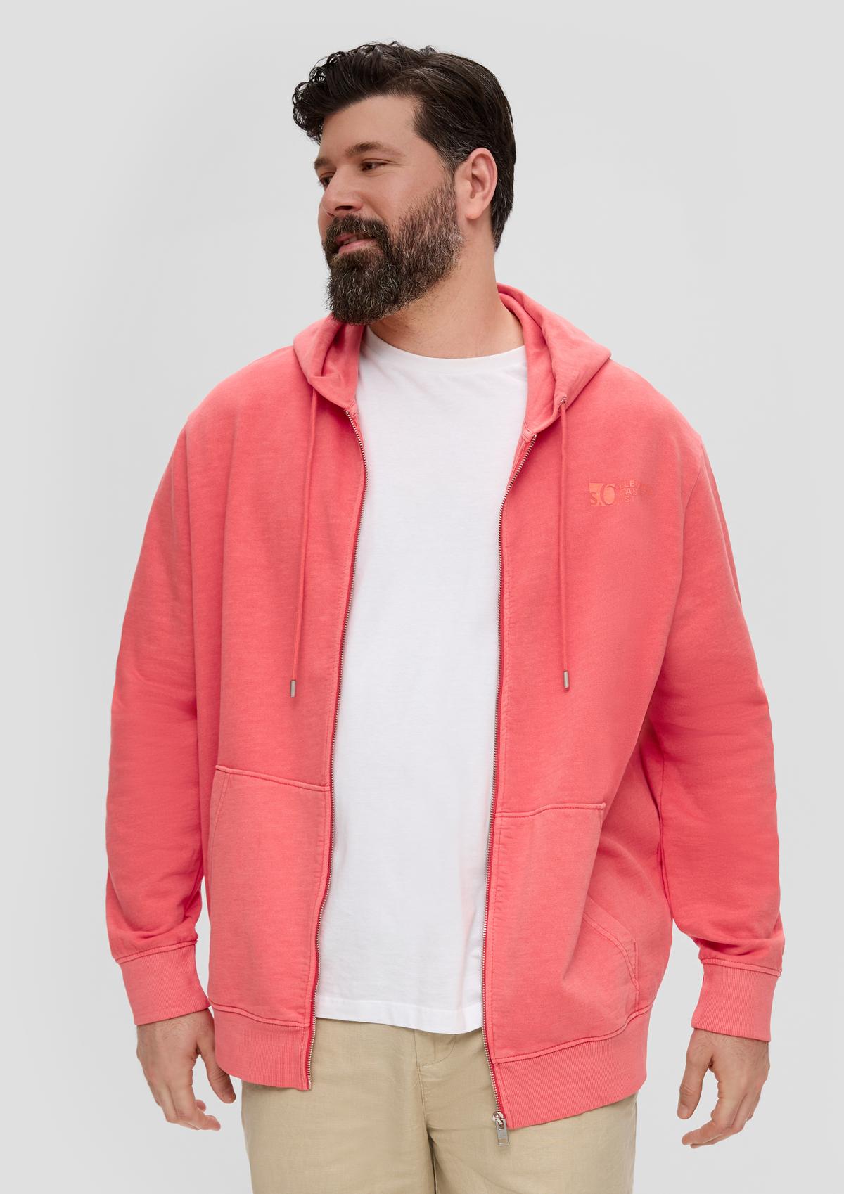 s.Oliver Pulover jakna s posebnim barvnim učinkom in kapuco