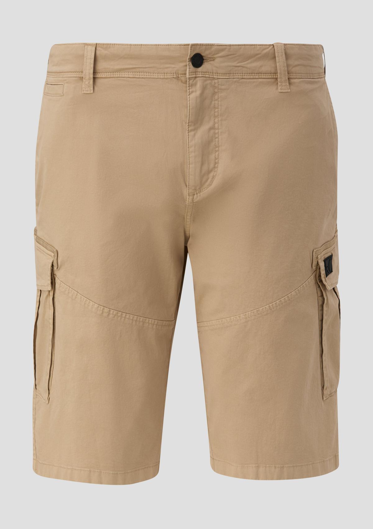s.Oliver Relaxed: bermuda hlače z velikimi žepi s posebnim barvnim učinkom