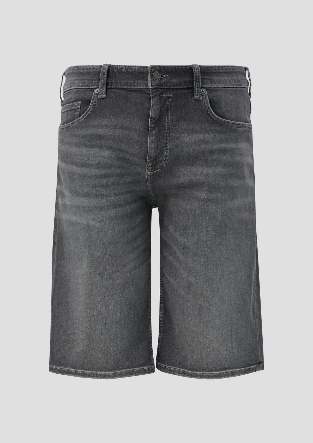 s.Oliver Jeans-Shorts Casby / High Rise / Straight Leg