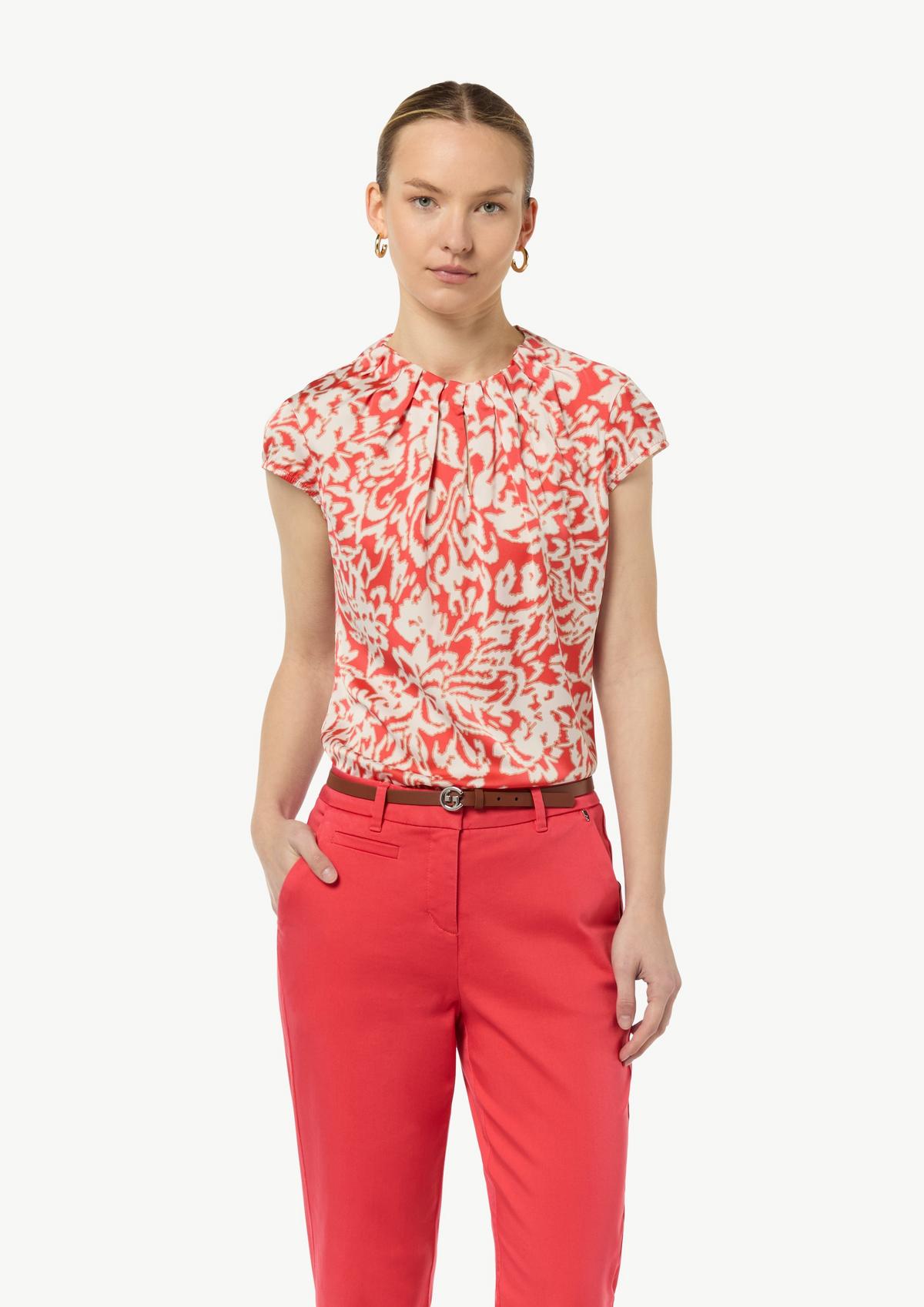 comma High-fastening patterned satin blouse
