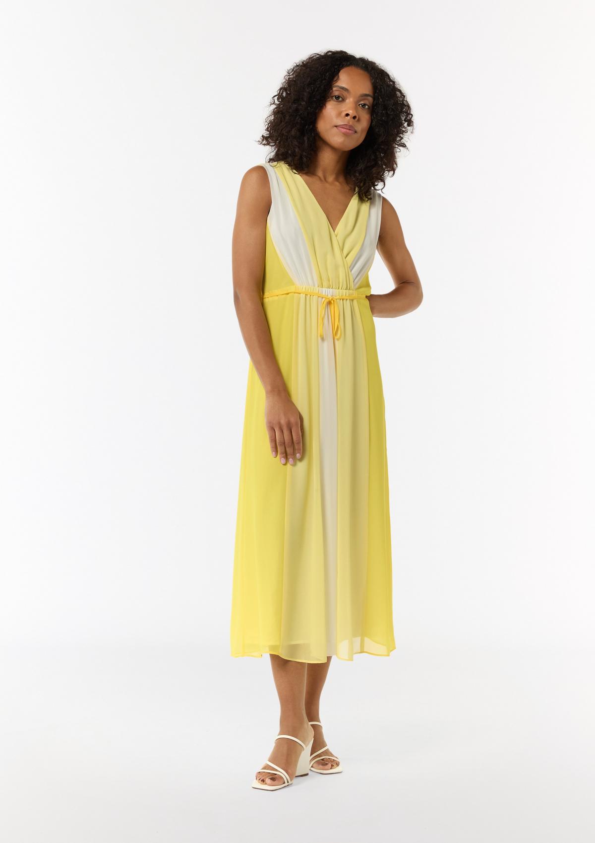 comma Chiffon-Kleid mit elastischer Taille und Bindeband