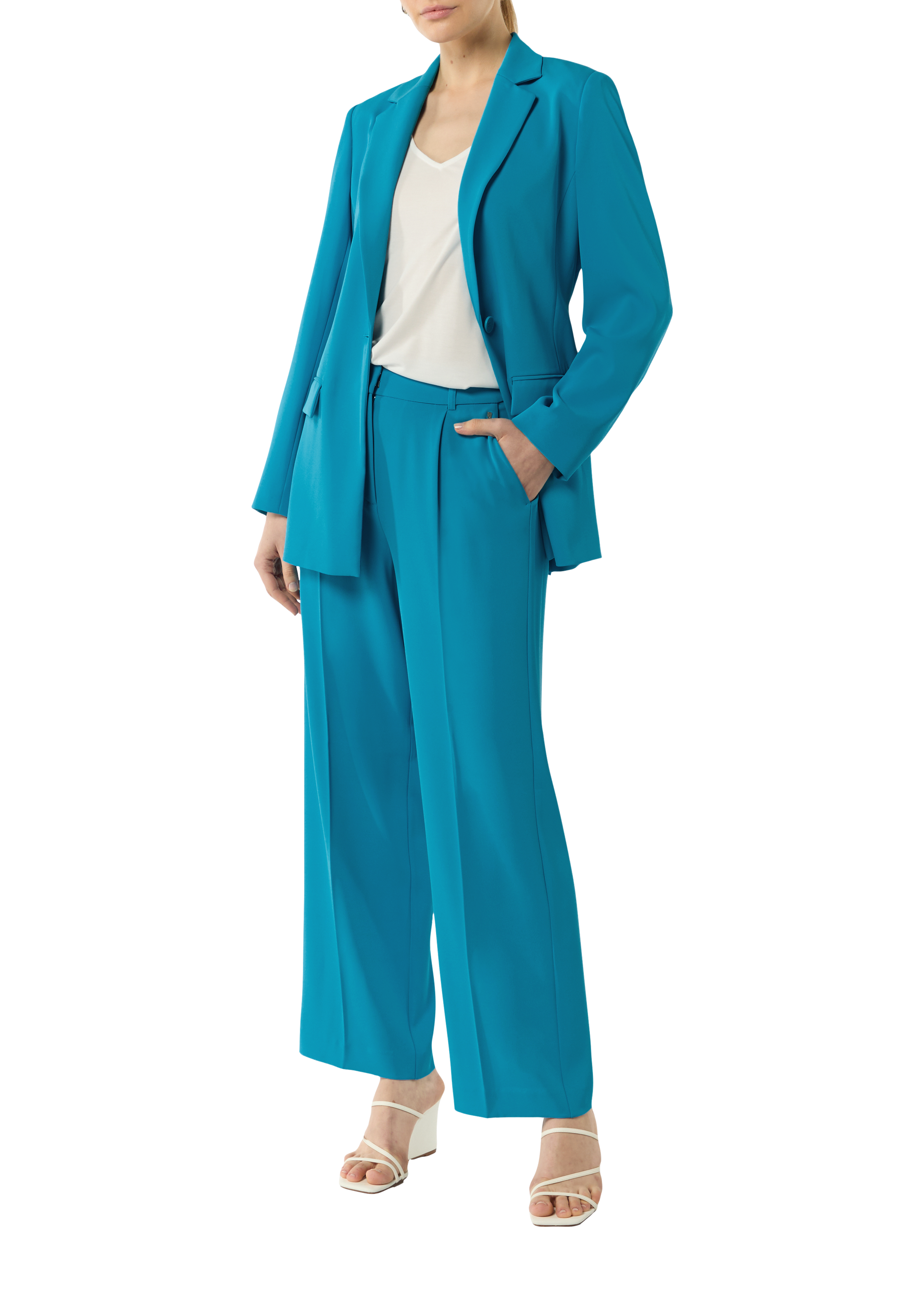Thumbnail - Blazer