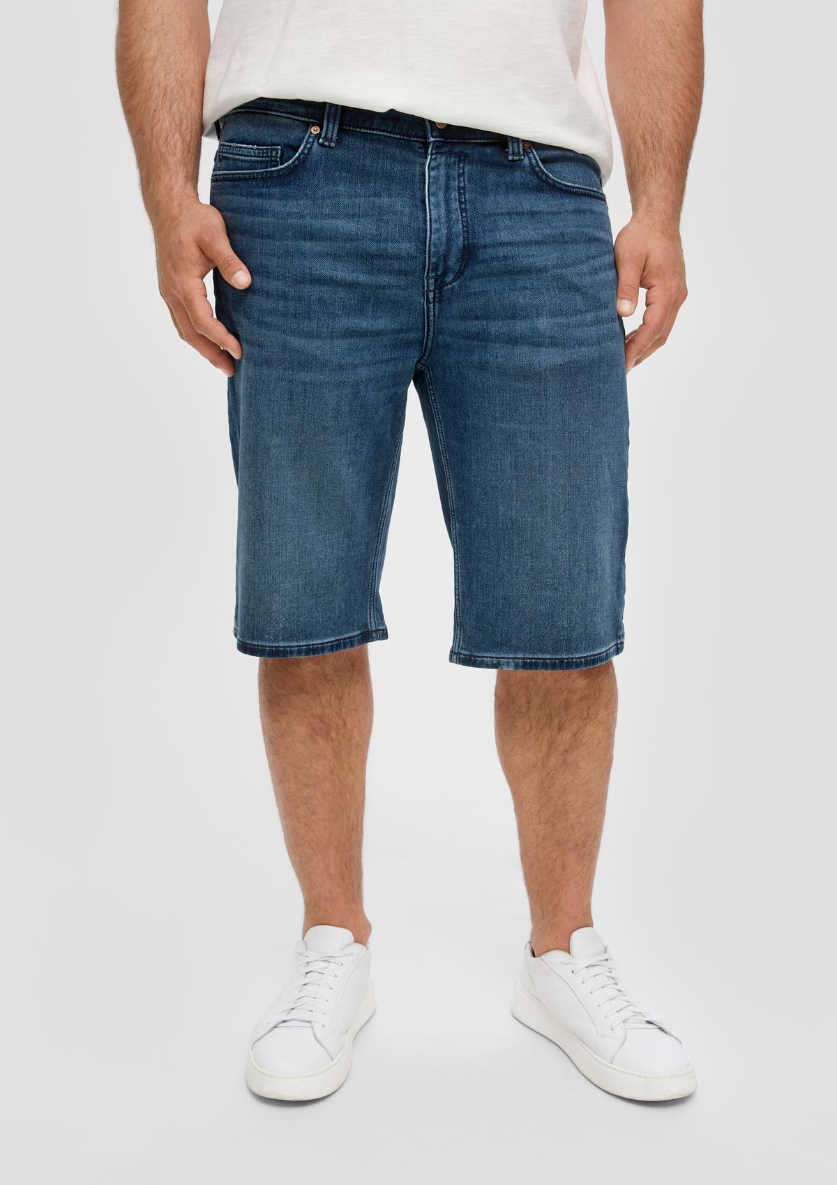 s.Oliver Bermuda jeans hlače Mauro / kroj Regular Fit / High Rise / ravne hlačnice