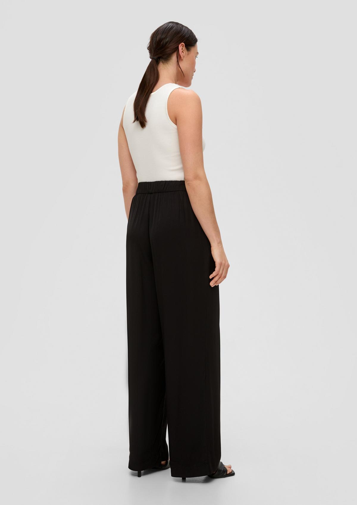s.Oliver Wide-leg viscose twill trousers