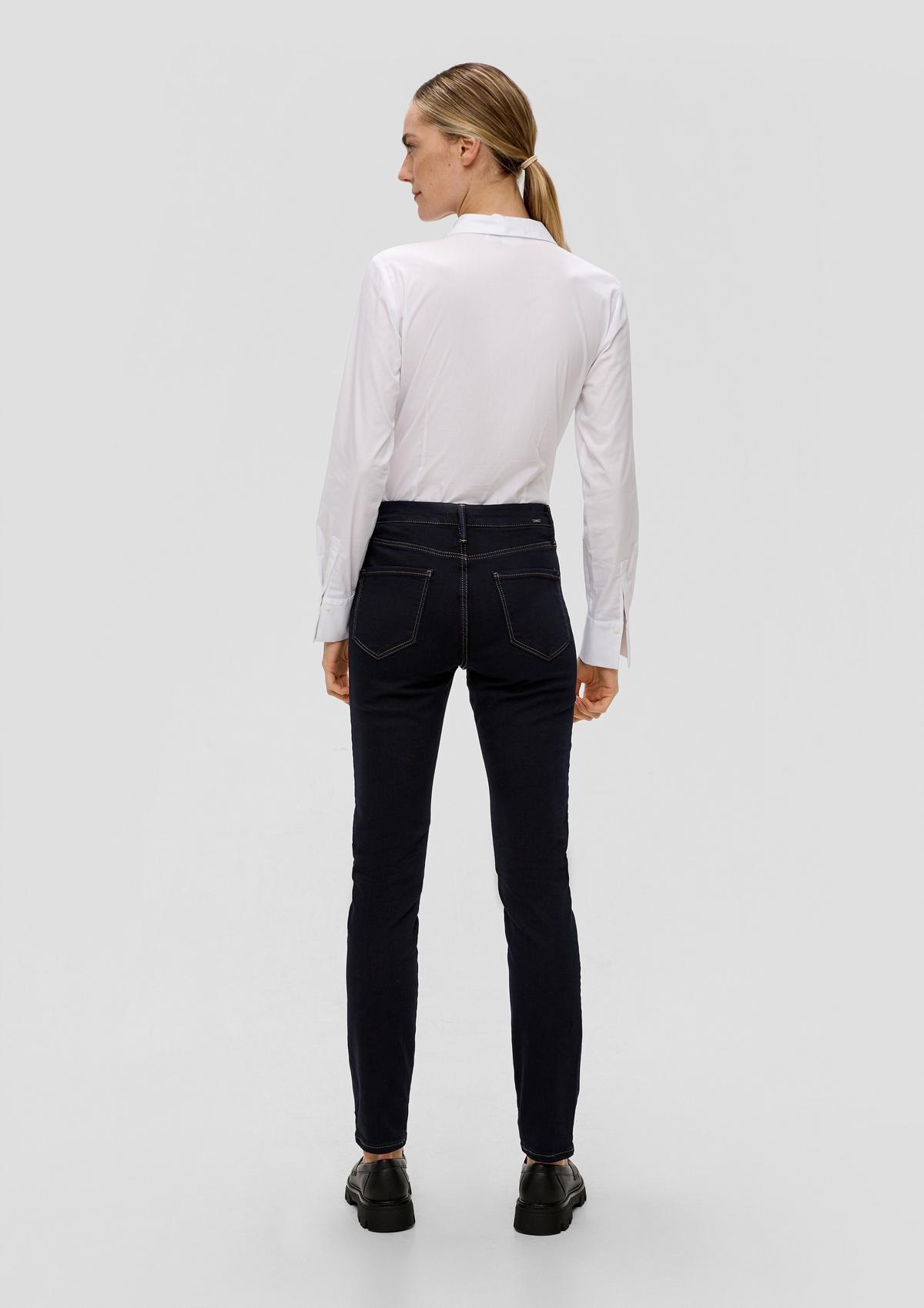 s.Oliver Jeans hlače / kroj Skinny Fit / Mid Rise / oprijete hlačnice