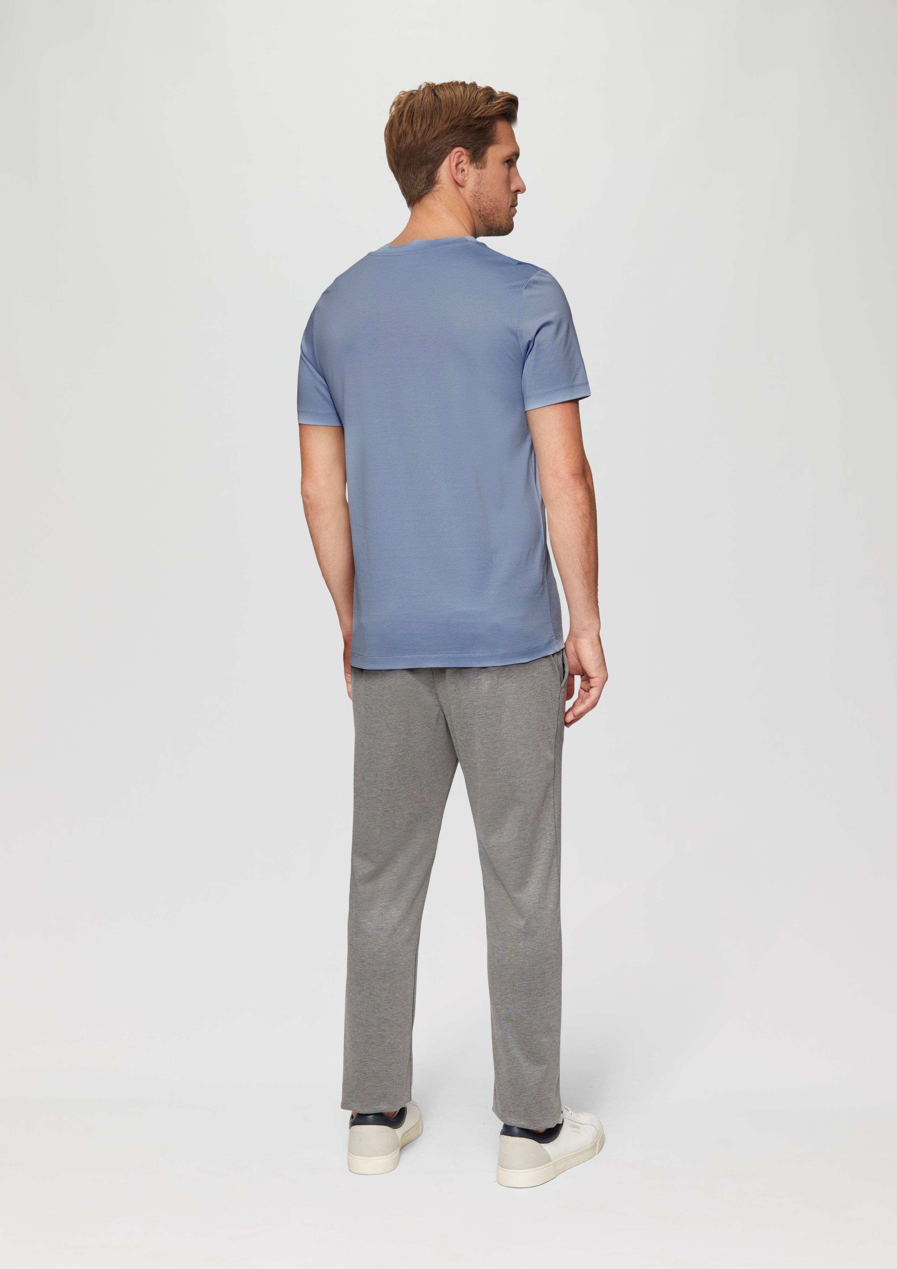 T-Shirt in 5331, 5978 & 7974