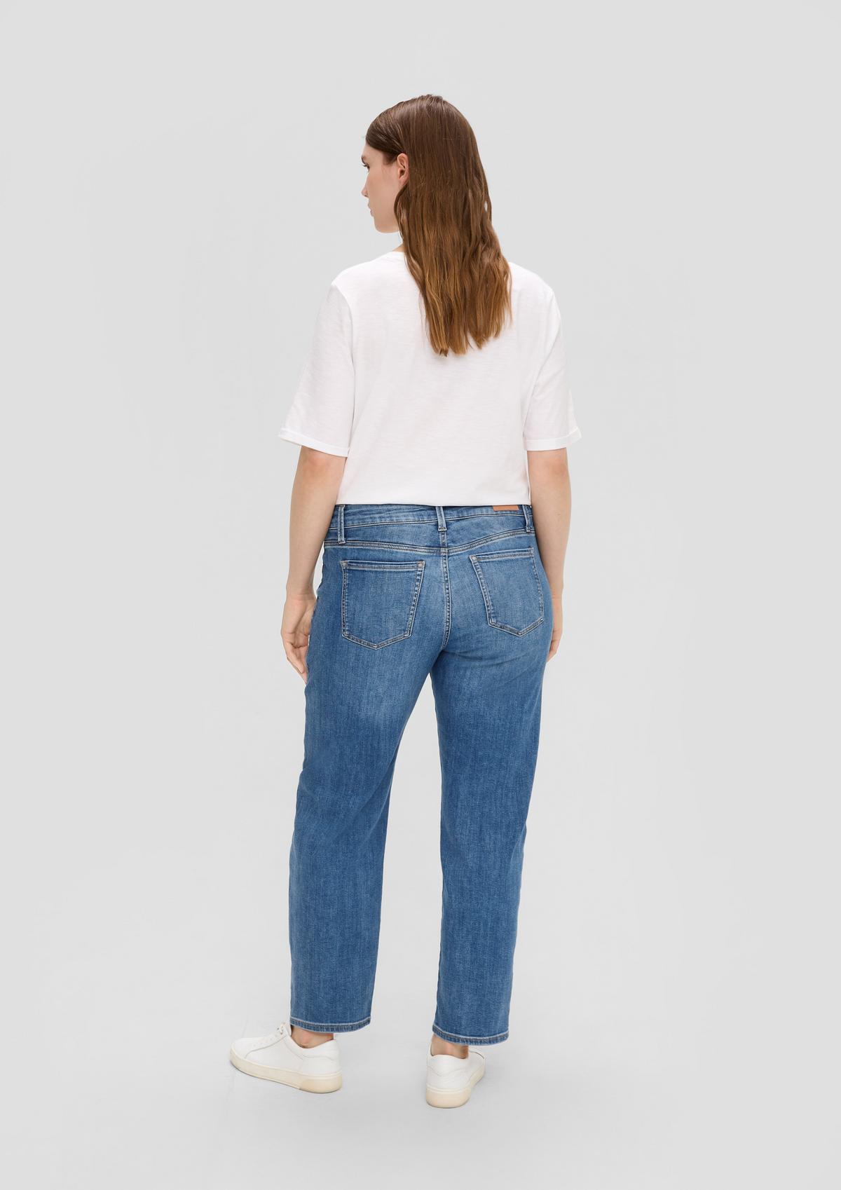 s.Oliver Jeans hlače/kroj Curvy Fit/Mid Rise/Semi široke hlačnice